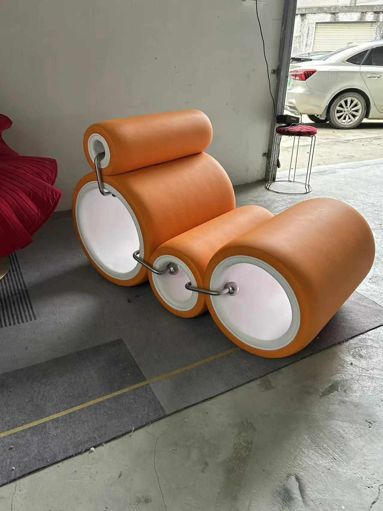 Tube chair Colombo replica orange leather