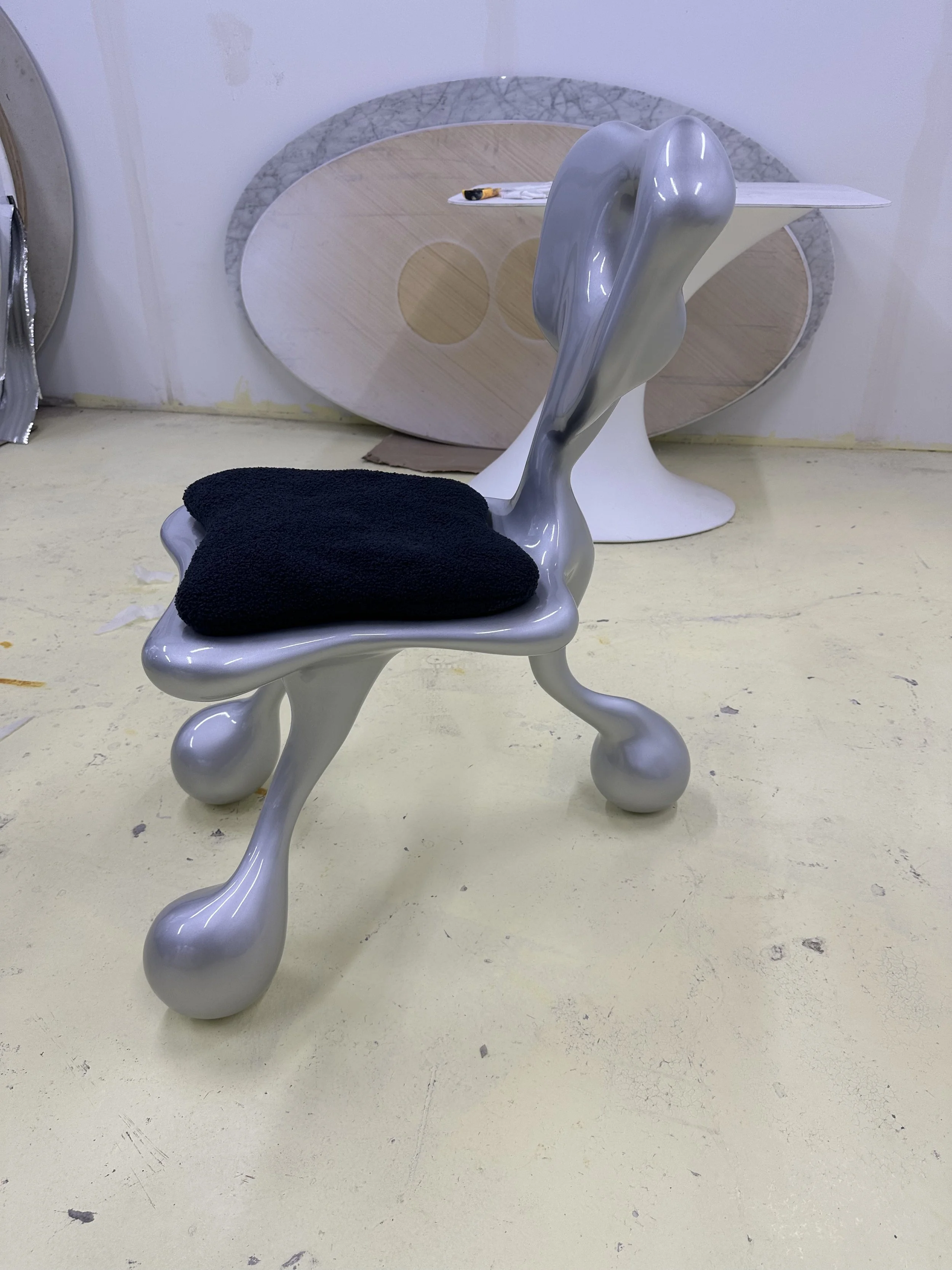 Ciconiiform chair