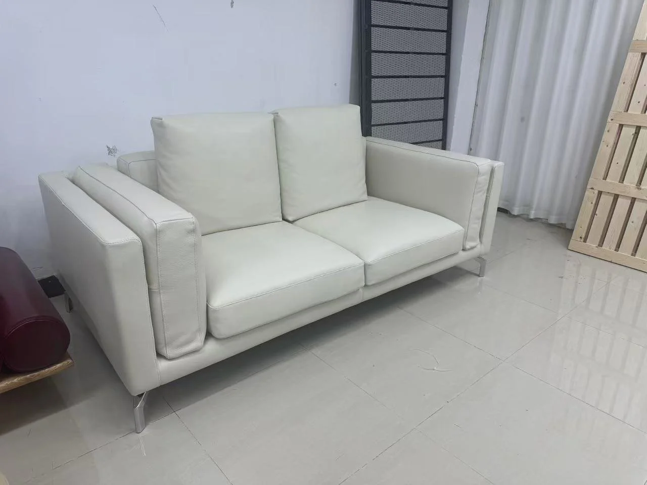 Como 80 sofa replica