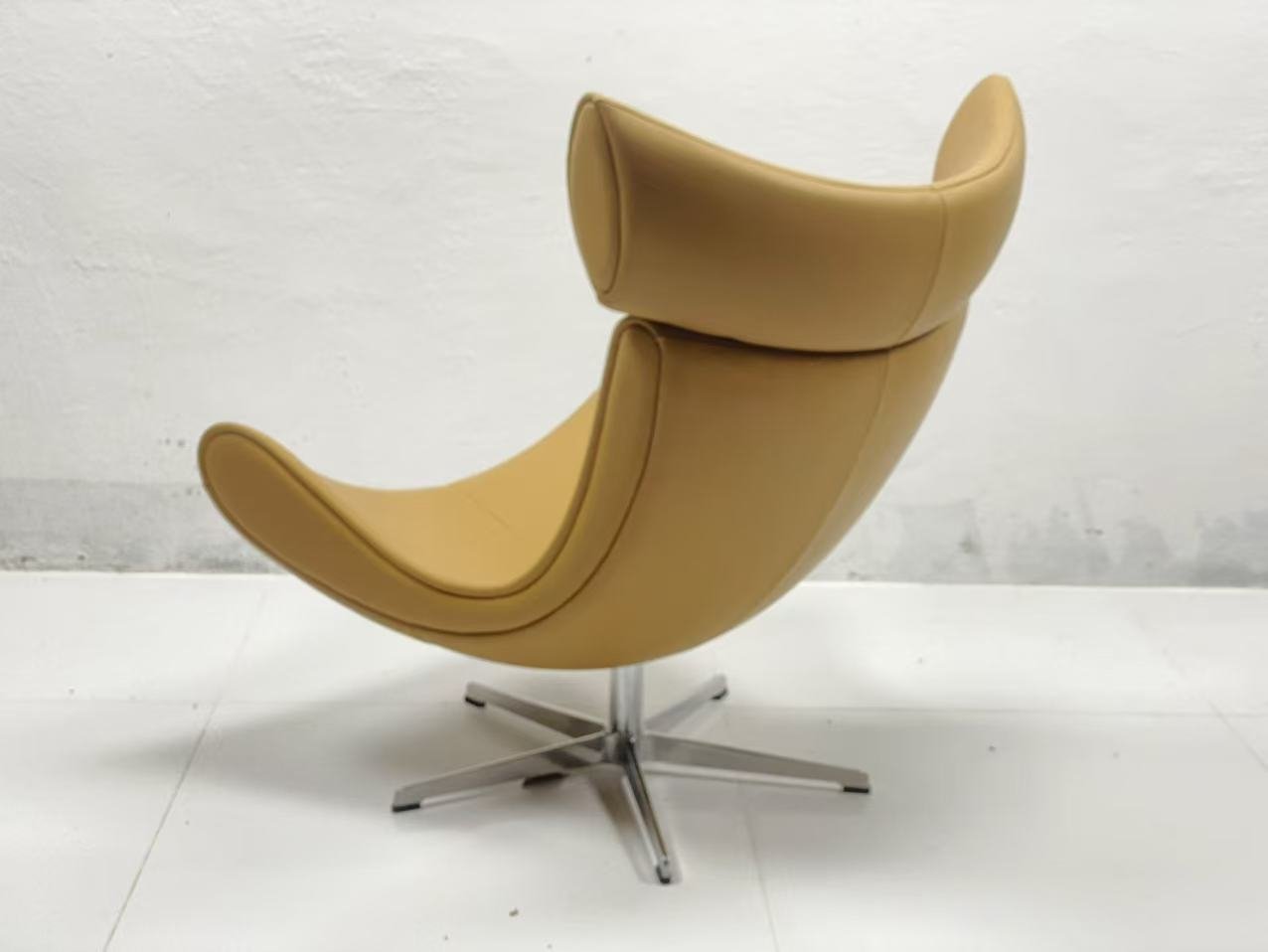 Imola chair replica