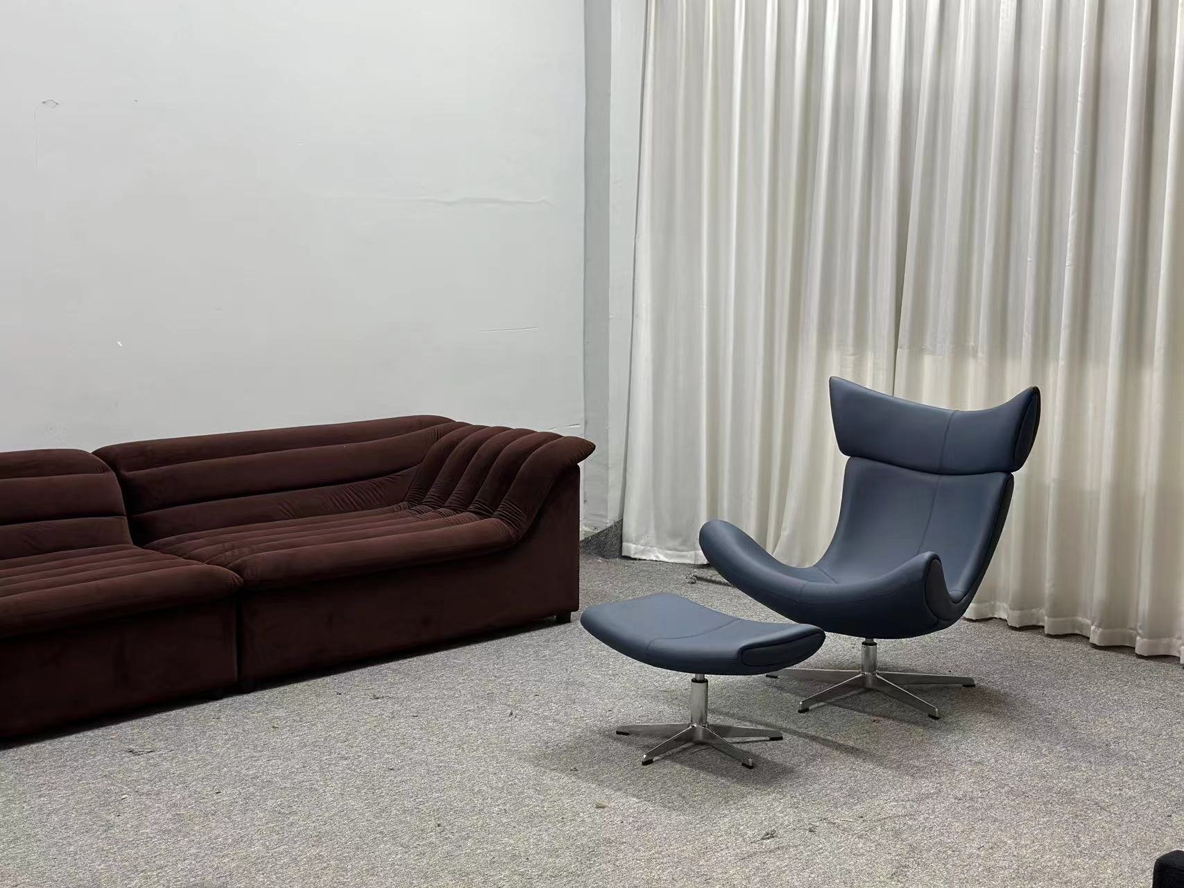 Imola chair replica blue leather