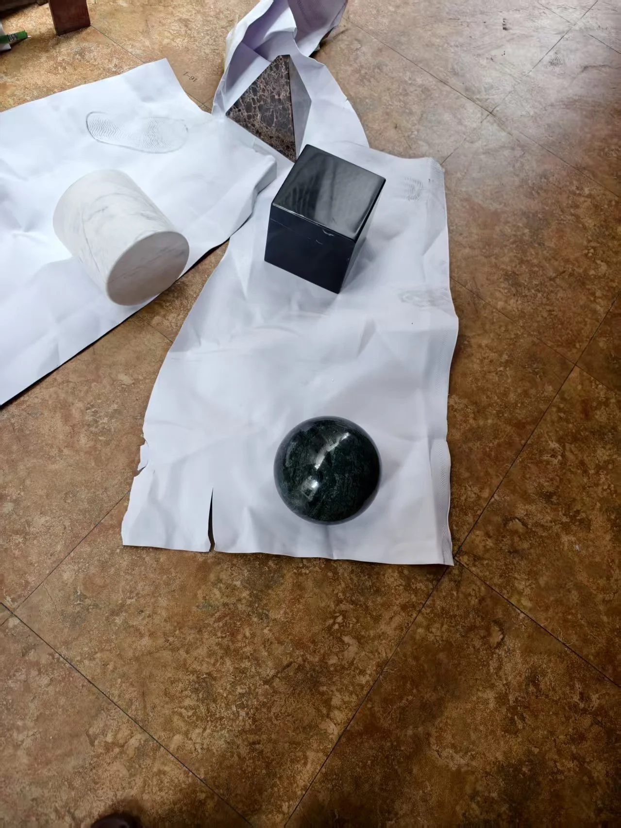 Metafora coffee table dupe