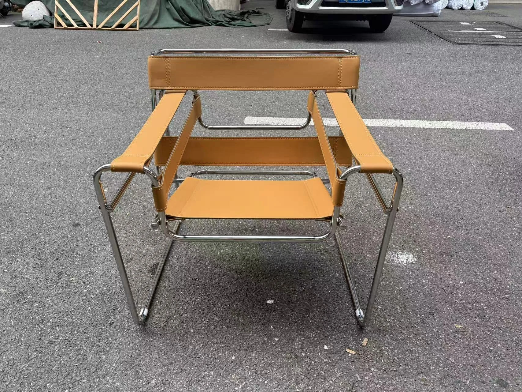 Wassily Chair replica dupe