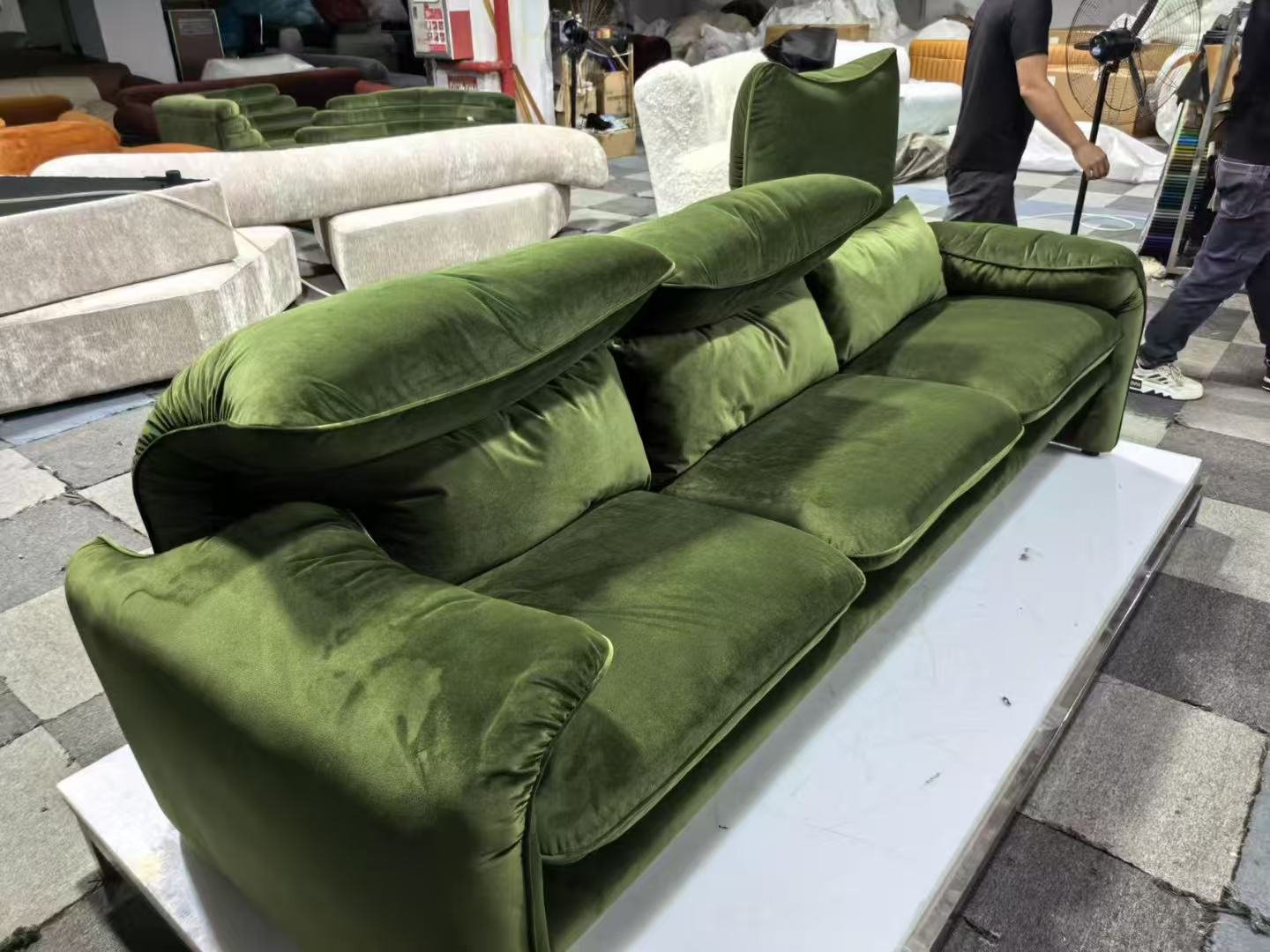 675 Maralunga sofa dupe velvet replica high quality