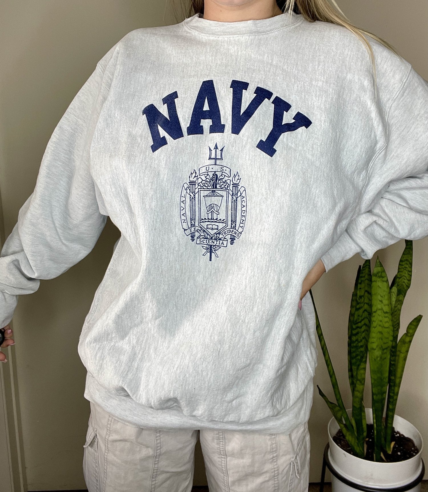 Vintage Reverse Weave US Navy Crewneck Sweatshirt (XL) — Radicalthrifts