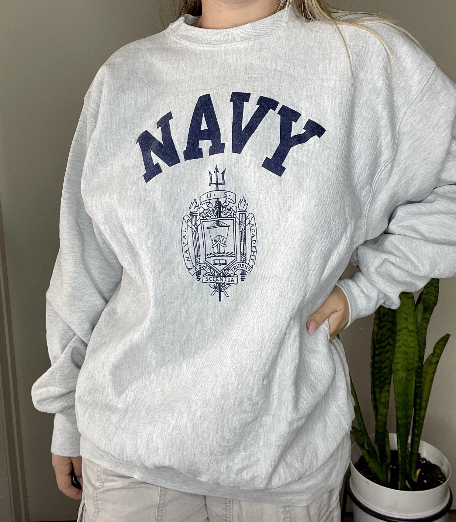 Vintage 90's Reverse Weave US Navy Crewneck Sweatshirt (XL