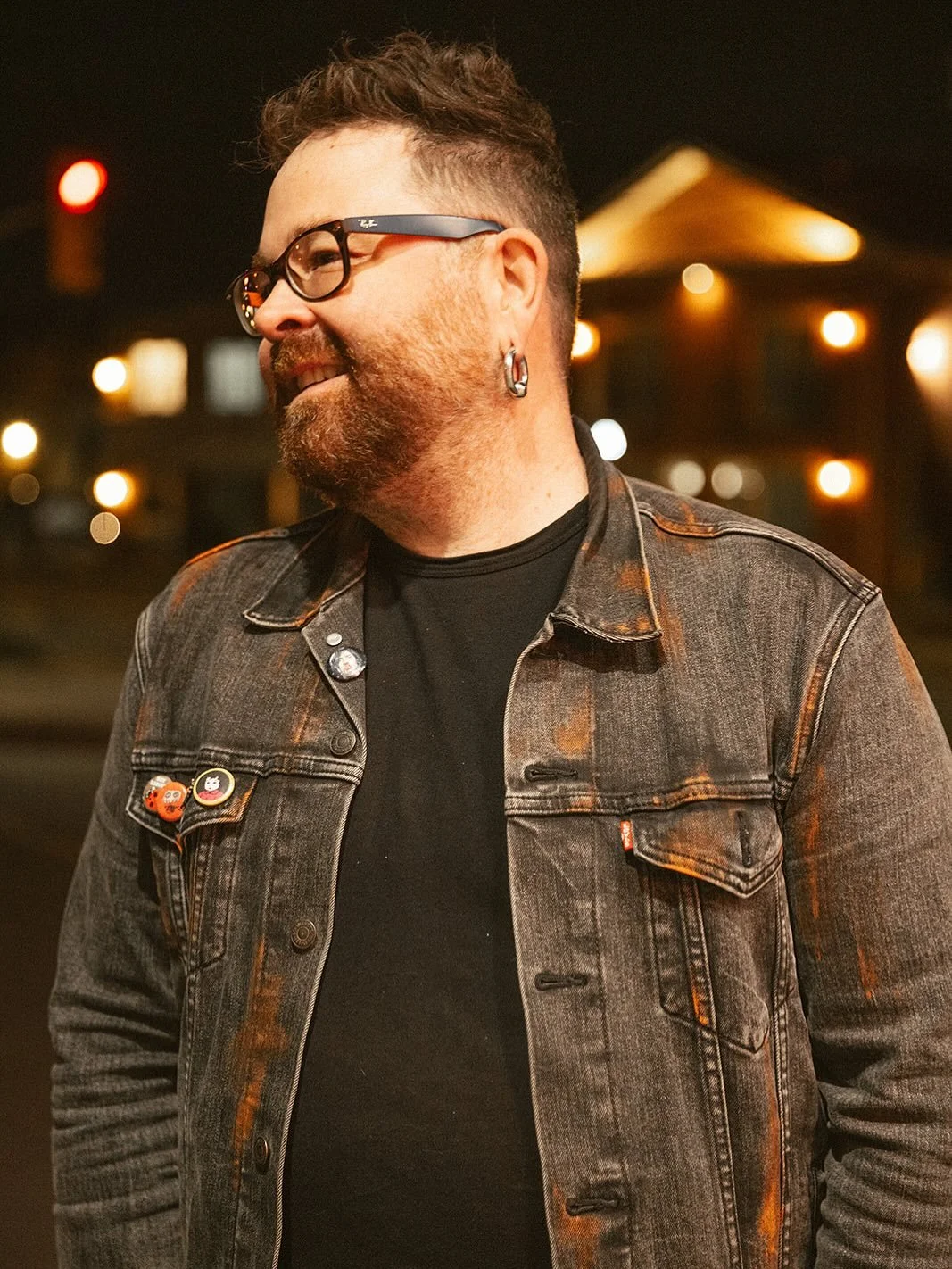 Happy Birthday Nick! Yesterday! Scroll to the last one to see Nick, not grumpy.
#catmom #happybirthday #sundown #grumpy