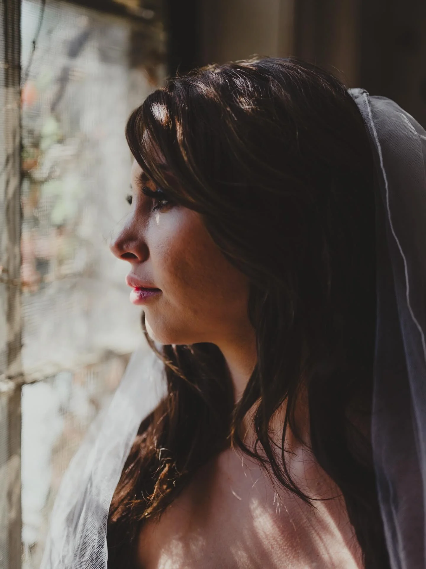 Looking toward the future with excitement and looking back to the past with reverence and admiration. 

#southcarolinaweddingphotographer #columbiaweddings #scweddingphotographer #columbiascweddings #columbiascbrides