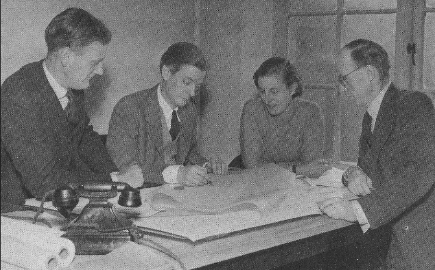 The Public Architect: Identity of the Architect