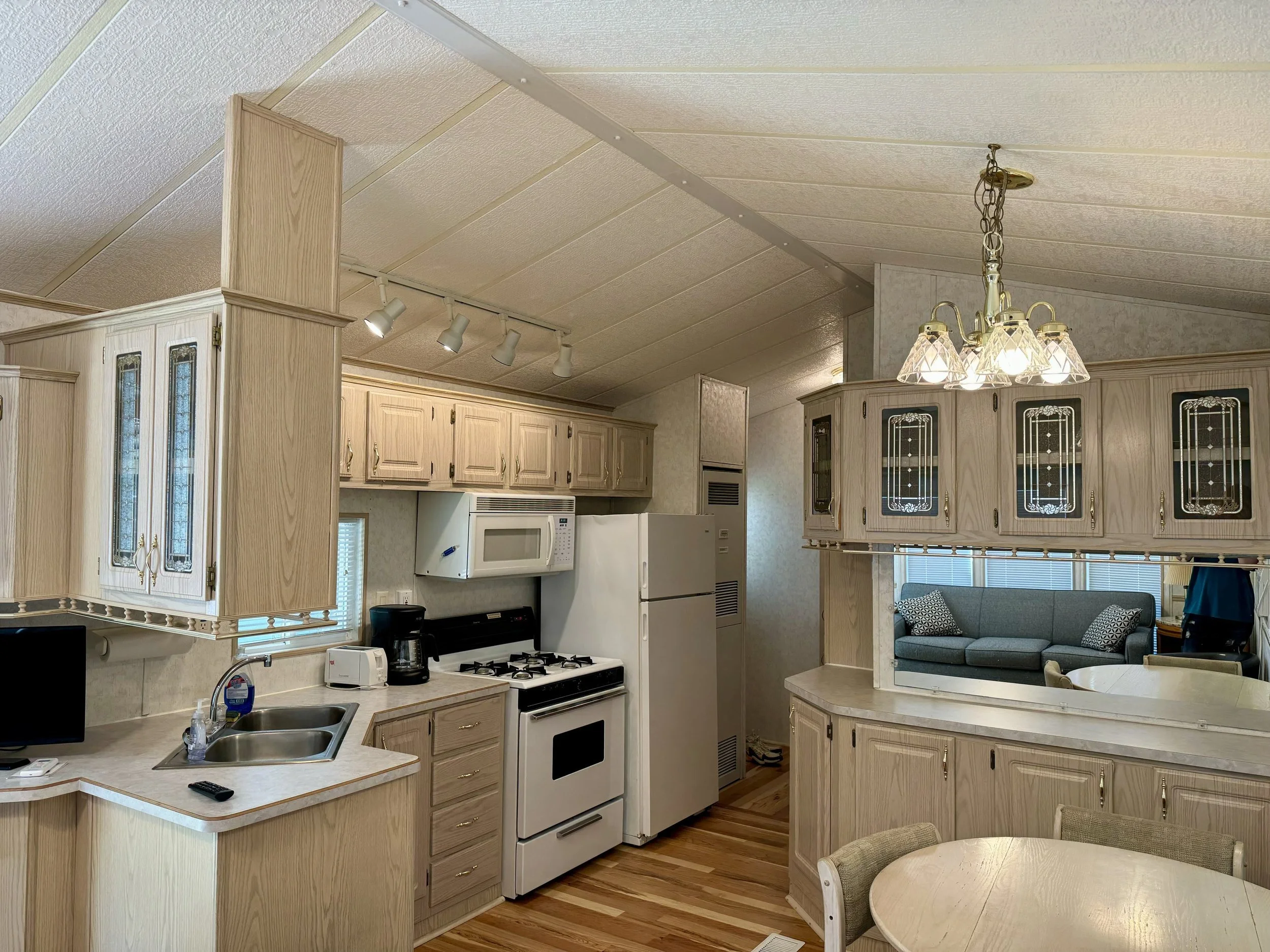 Experience Comfort and Convenience at Cedarlane RV Resort