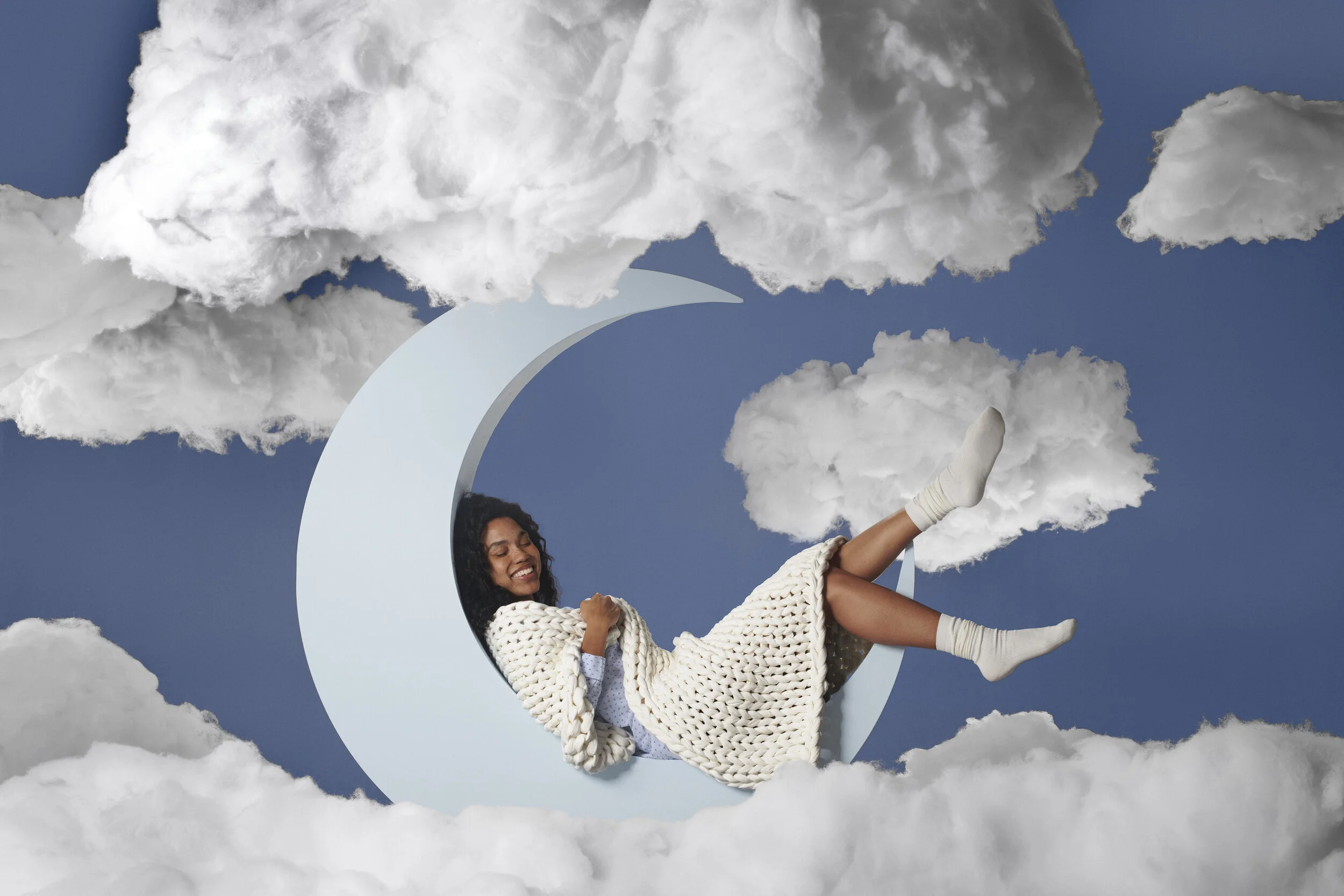 Moon_ModelCurledNapper_0309_R1.jpg