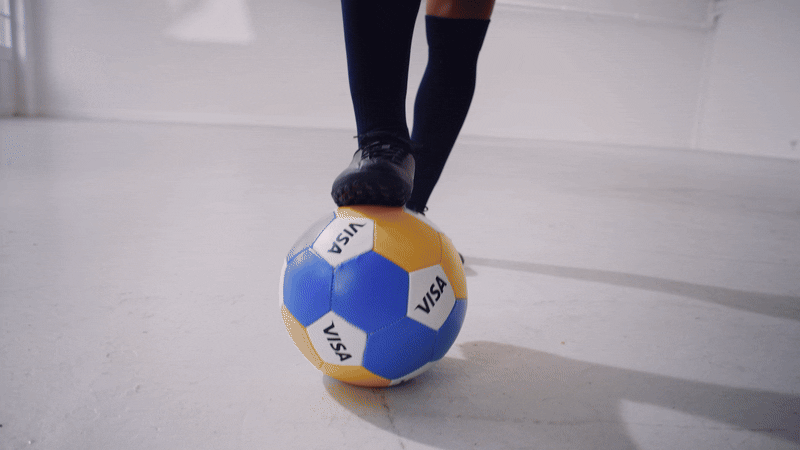 249519_SSA_VISA_Team_Female_Footballers_Lauren_James_PP02a_ONLINE-ezgif.com-optimize.gif