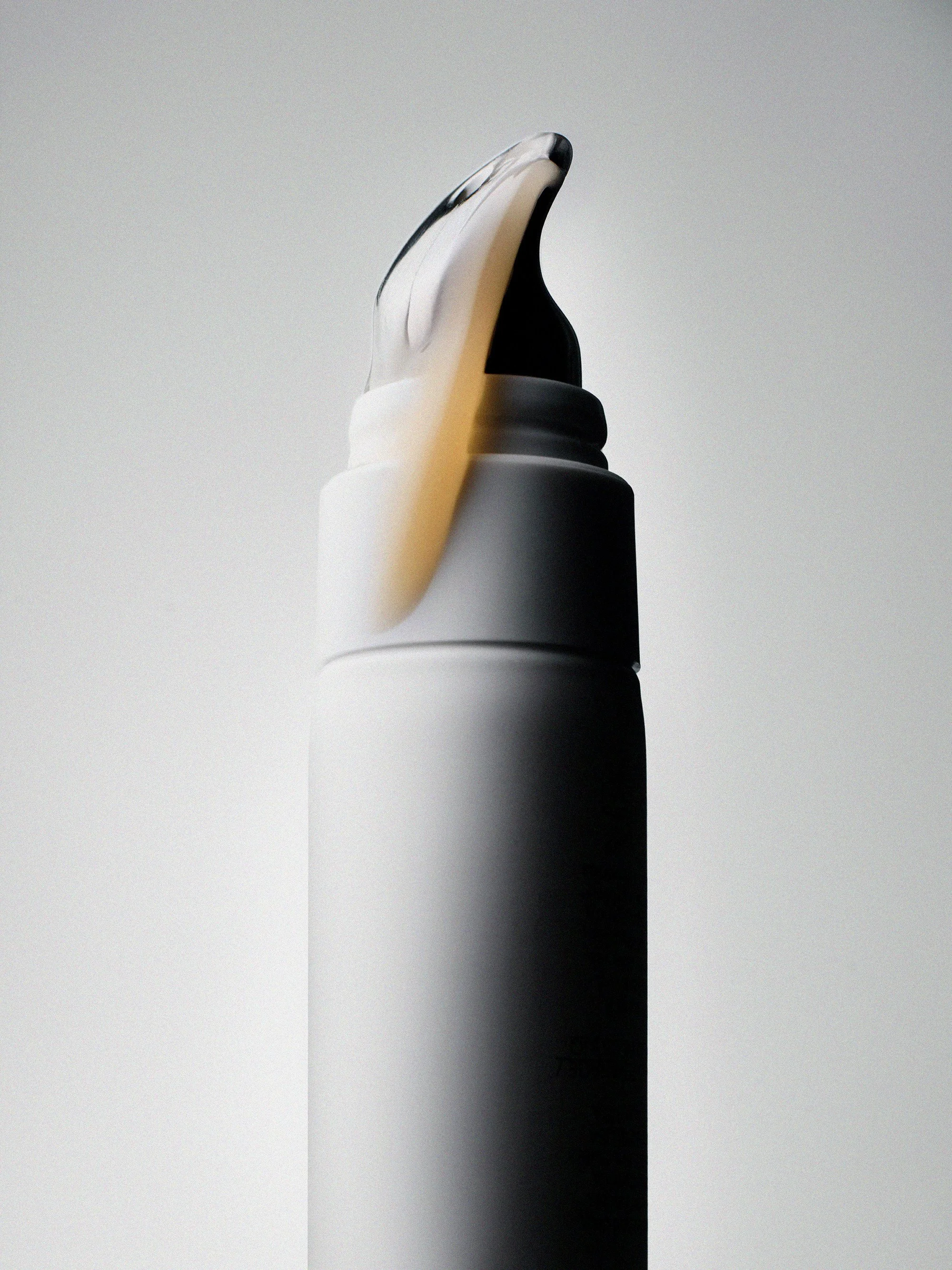 260204 Nuface_Shot12_SKINCARE_HERO_INTO_FIX_SERUM_1257_v2.JPG
