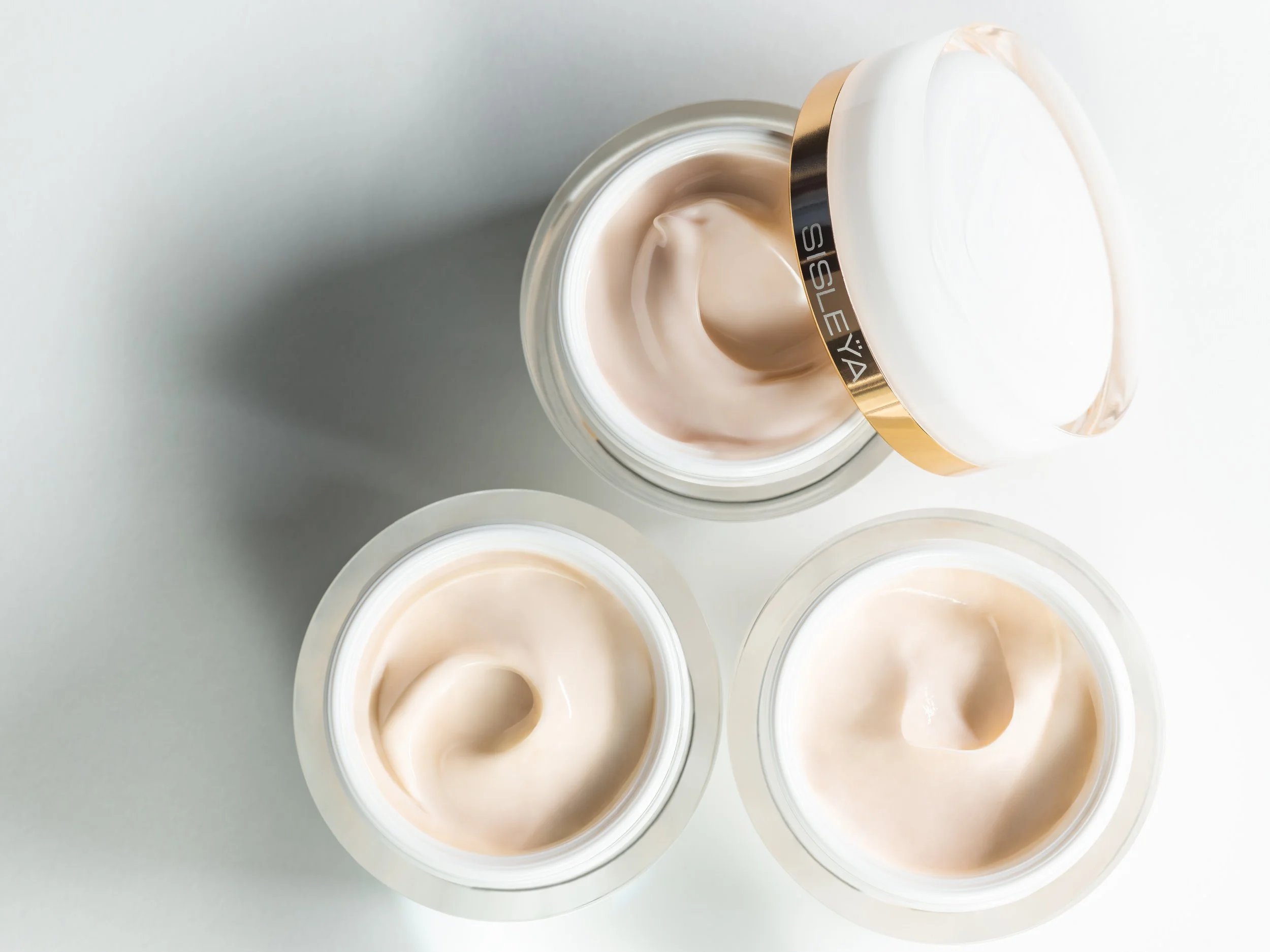 150100_visual_ambiance_Sisleya_Integral_Anti_Age_Fresh_Gel_Cream (5).jpg