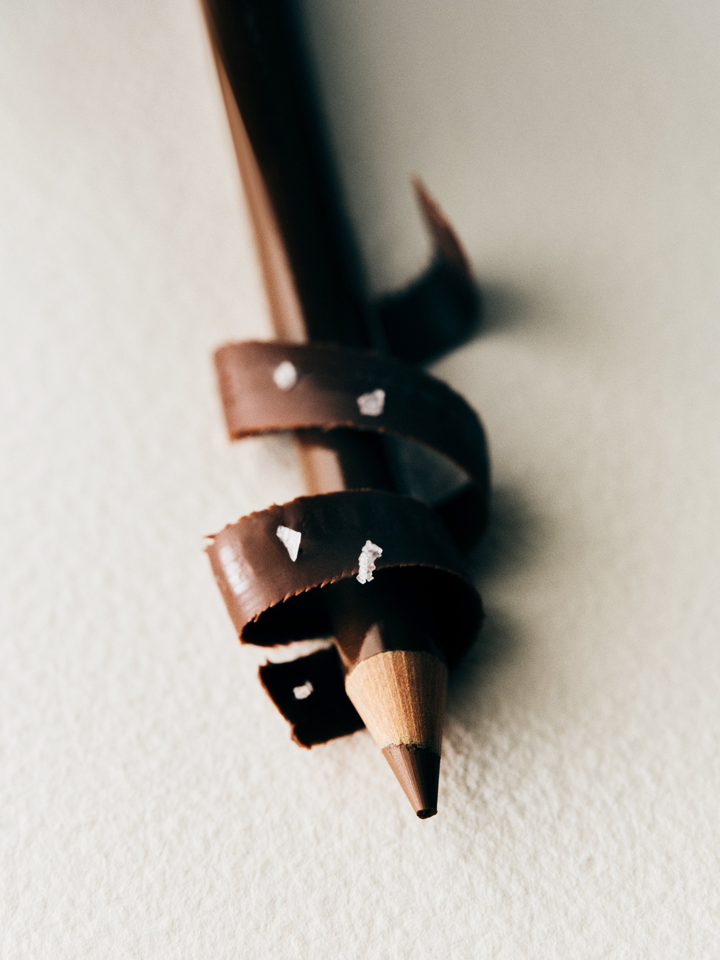 Pencil_chocalate_shaving.jpg