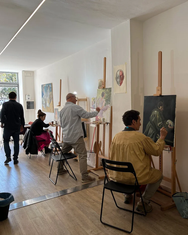 Art Classes in Florence Apollon Art Studio