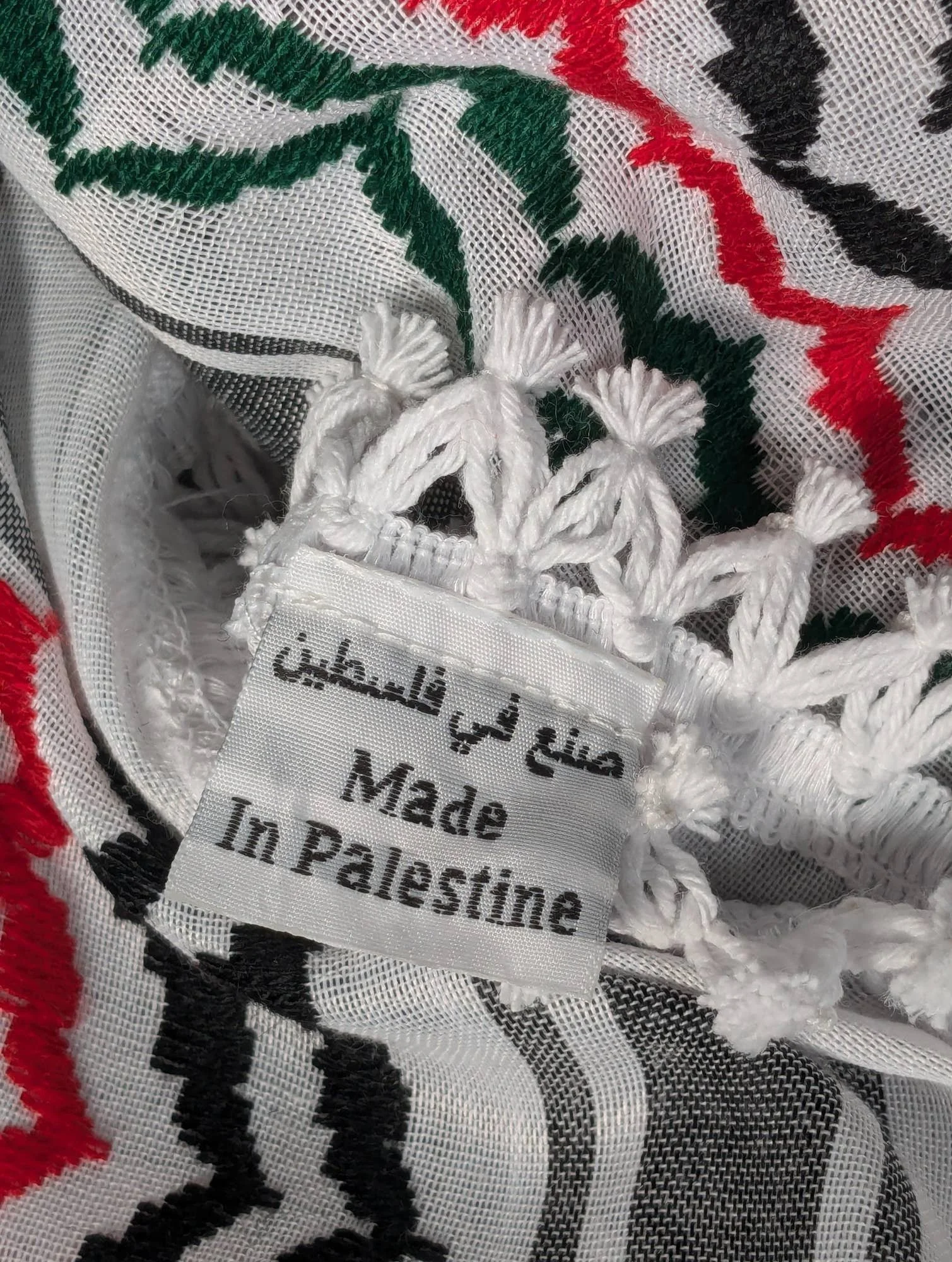 nablus-palestine-flag-kufiya.jpg