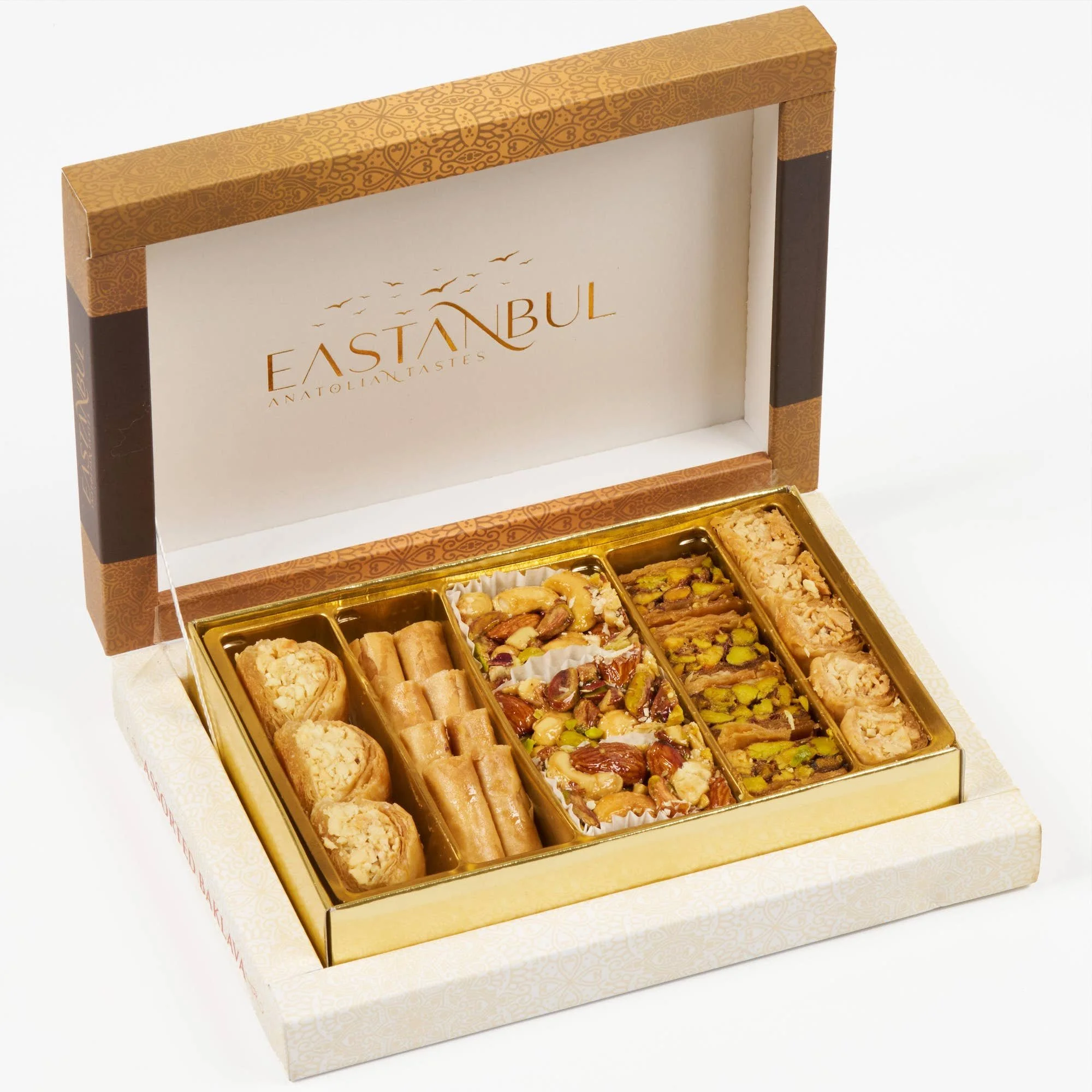 eastanbul-baklava-baklava-pastry-baklava-gift-box-dulces-arabes-88oz-9.jpg
