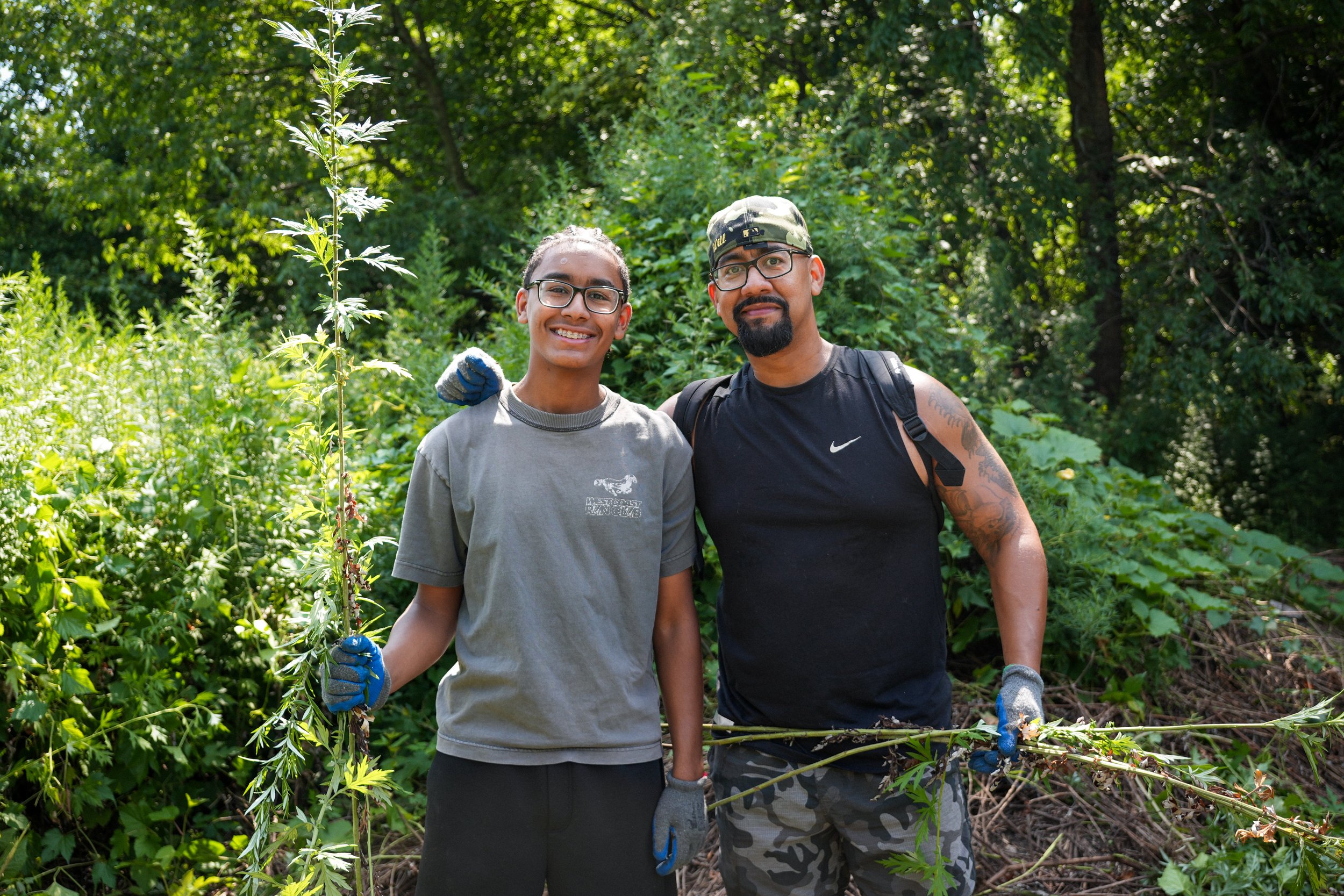 Soundview Restoration Day with Bronx River Alliance