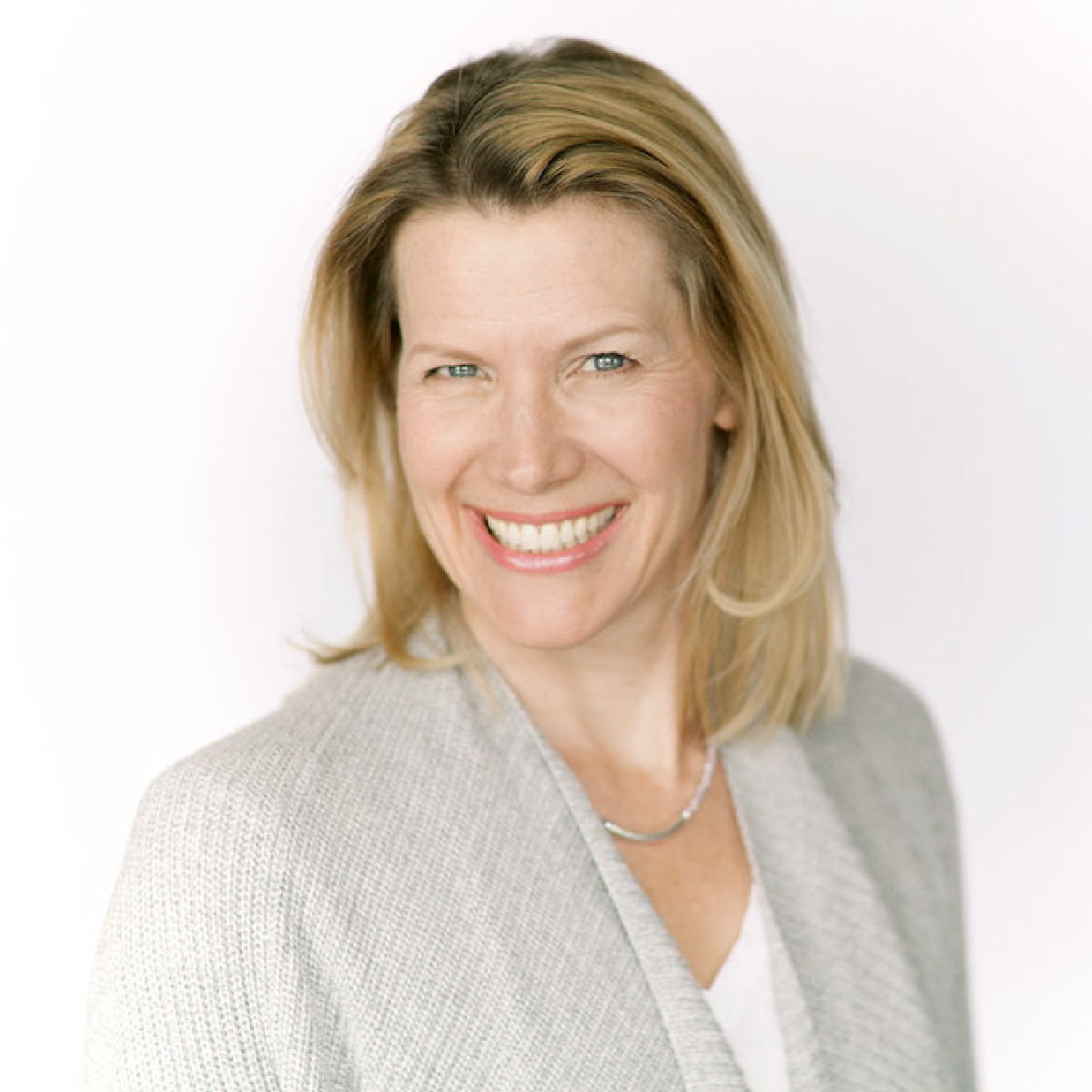 Ep. 47 Julia Waller: From Strong Weaknesses to Unique Ability