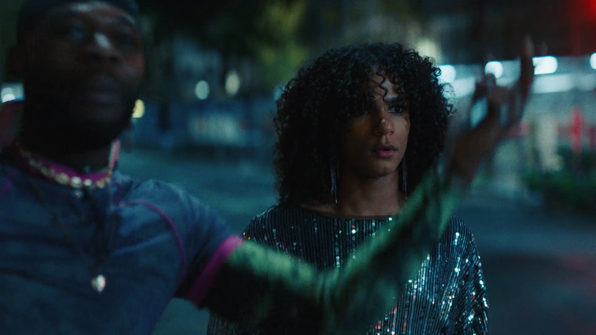 les_amoureux_v1 (1080p).mp4.00_00_47_16.Still003.png