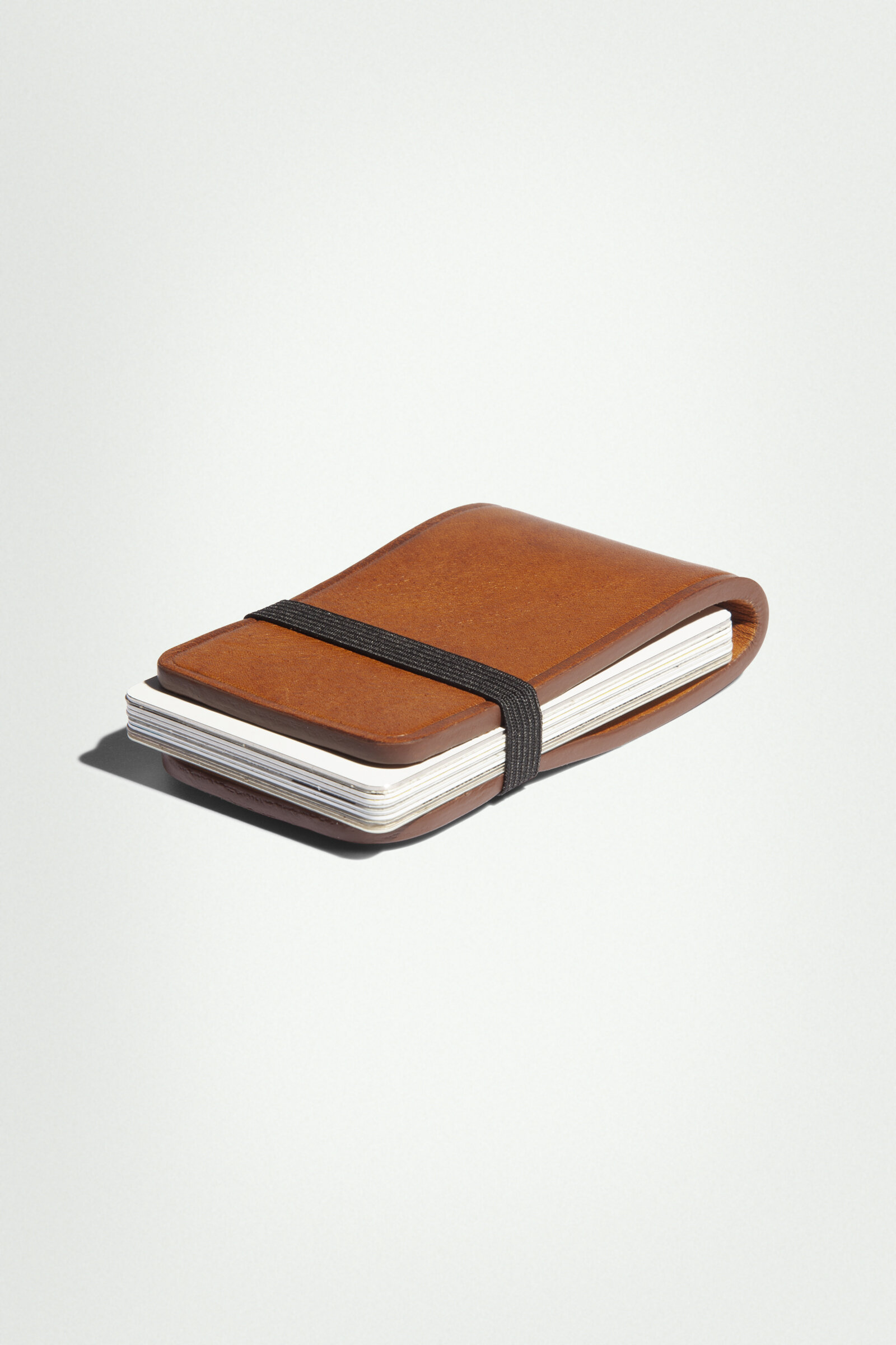 WALLETS_FRONT_BACK_WEB_0008_BRN_SIDE.jpg