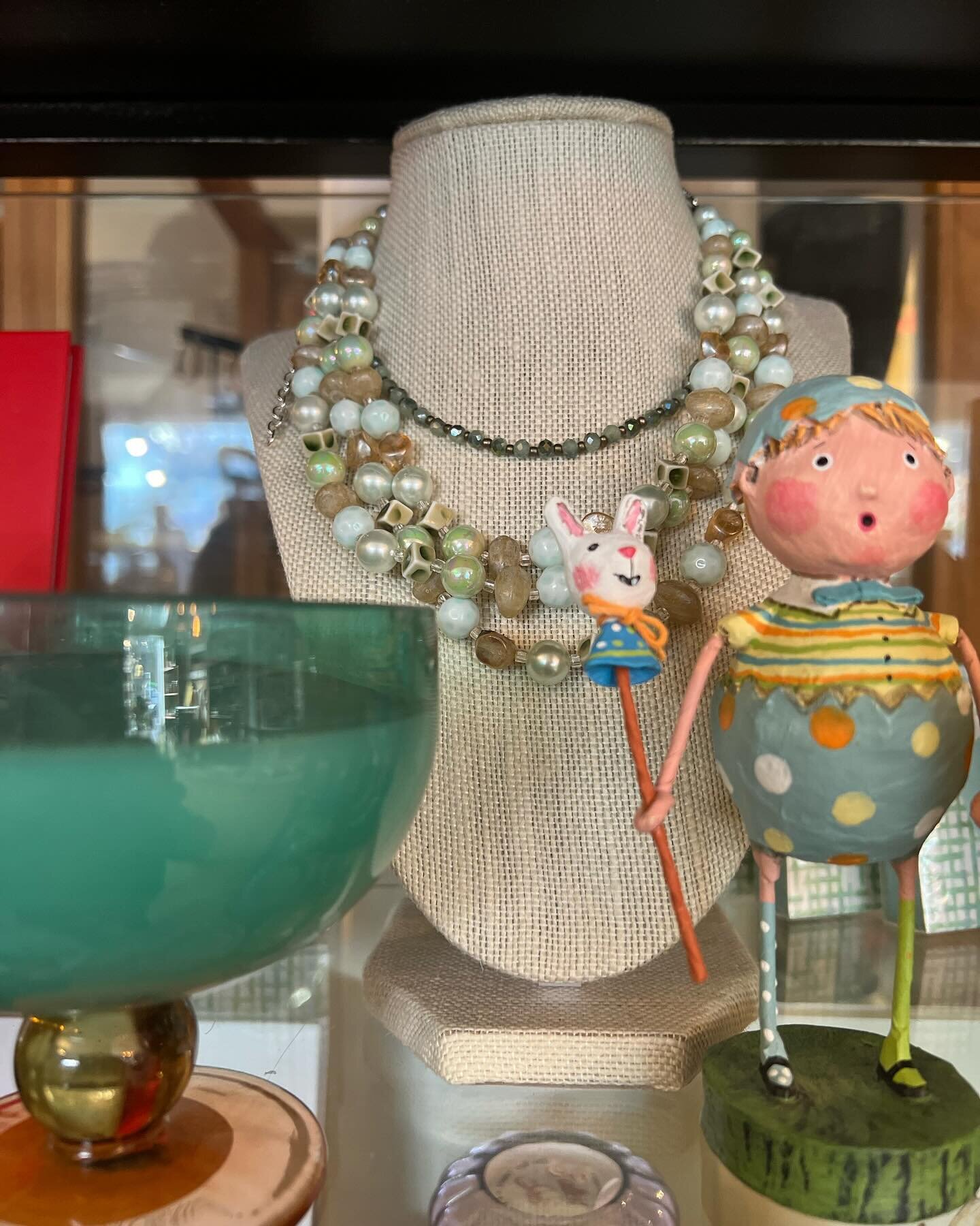 Jewelry, Lori Mitchell Easter figurine and candle. Something for everyone at The Cottage. Open today 11-5. 914-763-1310
#vintage #vintageshop #shoppoundridge #poundridge #bedford #northernwestchester #westchester #stamford #katonah #bekind #smile #sh