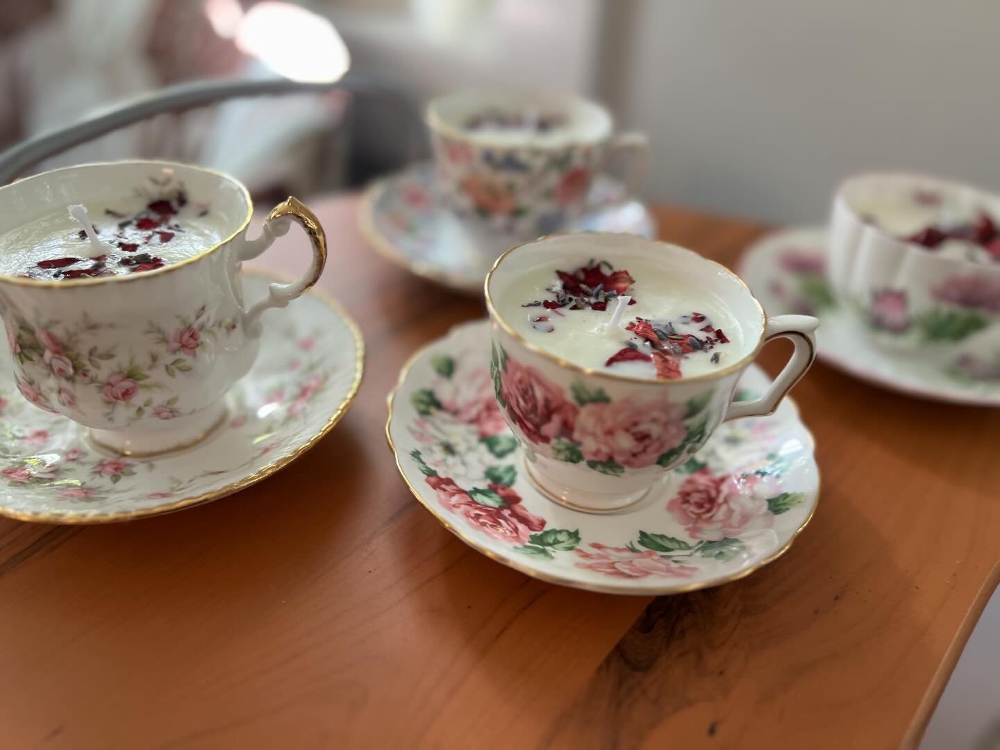 These artisan made candles in vintage tea cups are heading to The Cottage for tonight&rsquo;s Mother&rsquo;s Day Pop Up from 6:00-9:00. Vintage jewelry and handbag Pop Up. Plus a entry to win raffle, yummies from Liz Larkin (aka The Scone Lady). And 
