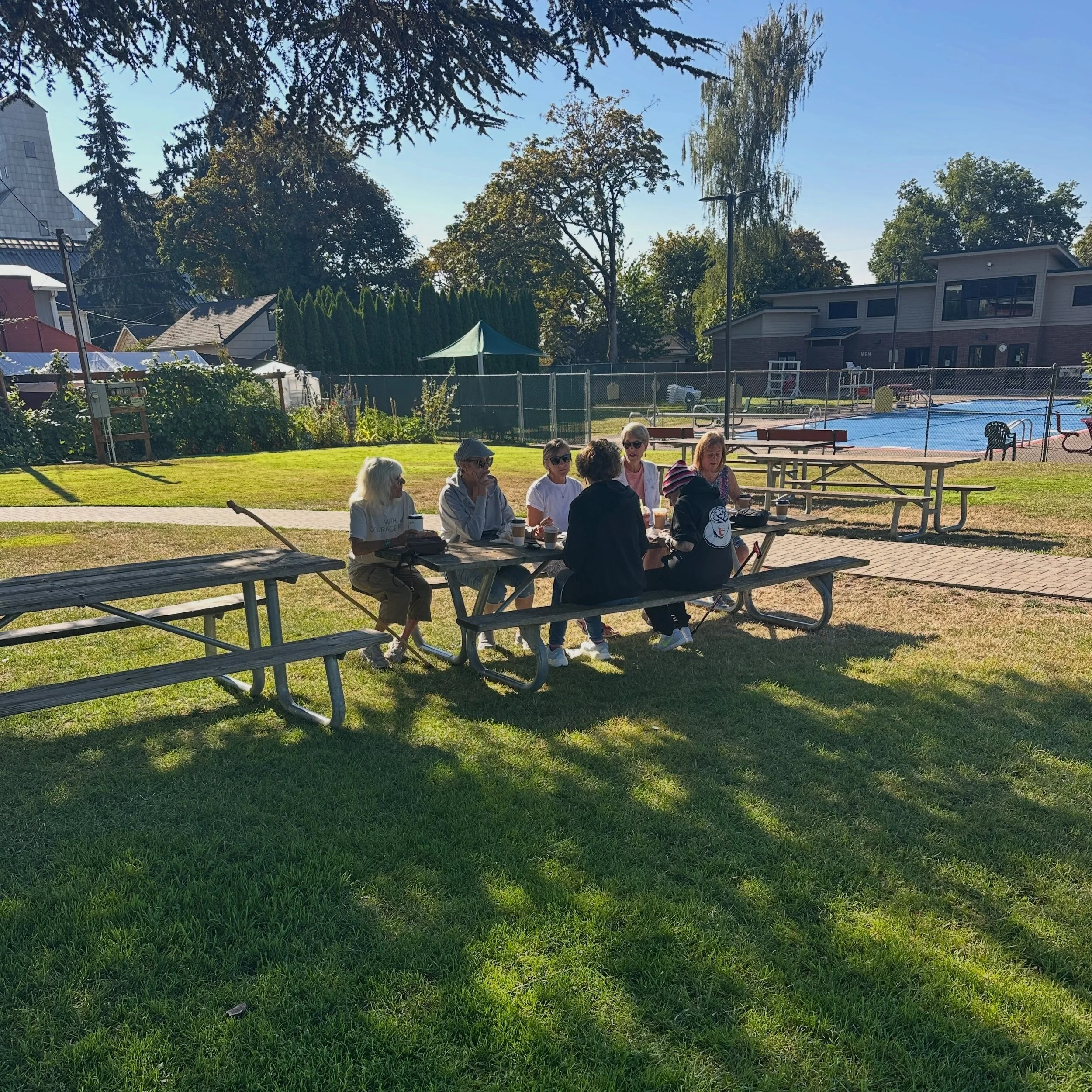 ☀️ A coffee meetup with a twist! ☀️

This month, we met at the park in Carlton and ordered our drinks and pastries from across the street at Common Grounds Espresso. 

We enjoyed the beautiful day catching up with old friends, meeting new ones, and c