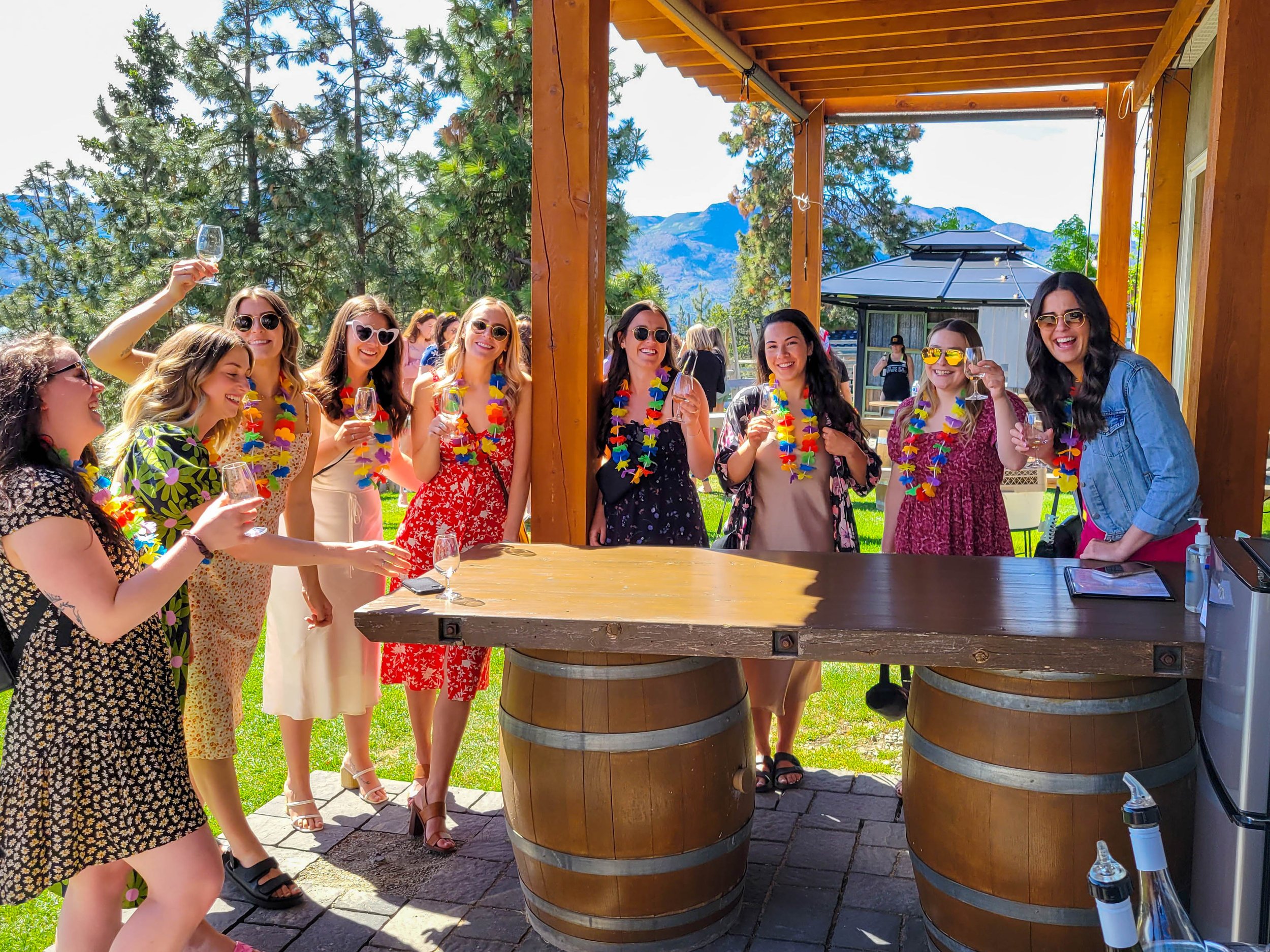 guided wine tours kelowna