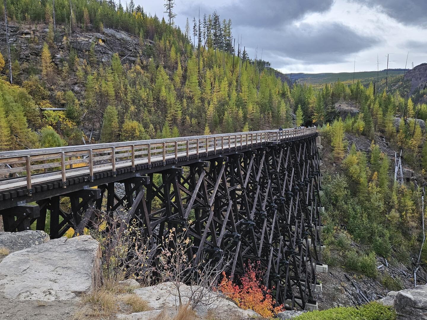 New for 2024 Tiki Time Tours is offering bike tours of Myra Canyon and the Kettle Valley Rail Trail. Enjoy bikes rentals, shuttle service and a guided tour of a portion of the 24km circuit, including plenty of stops for photos 📸 

Get an early start