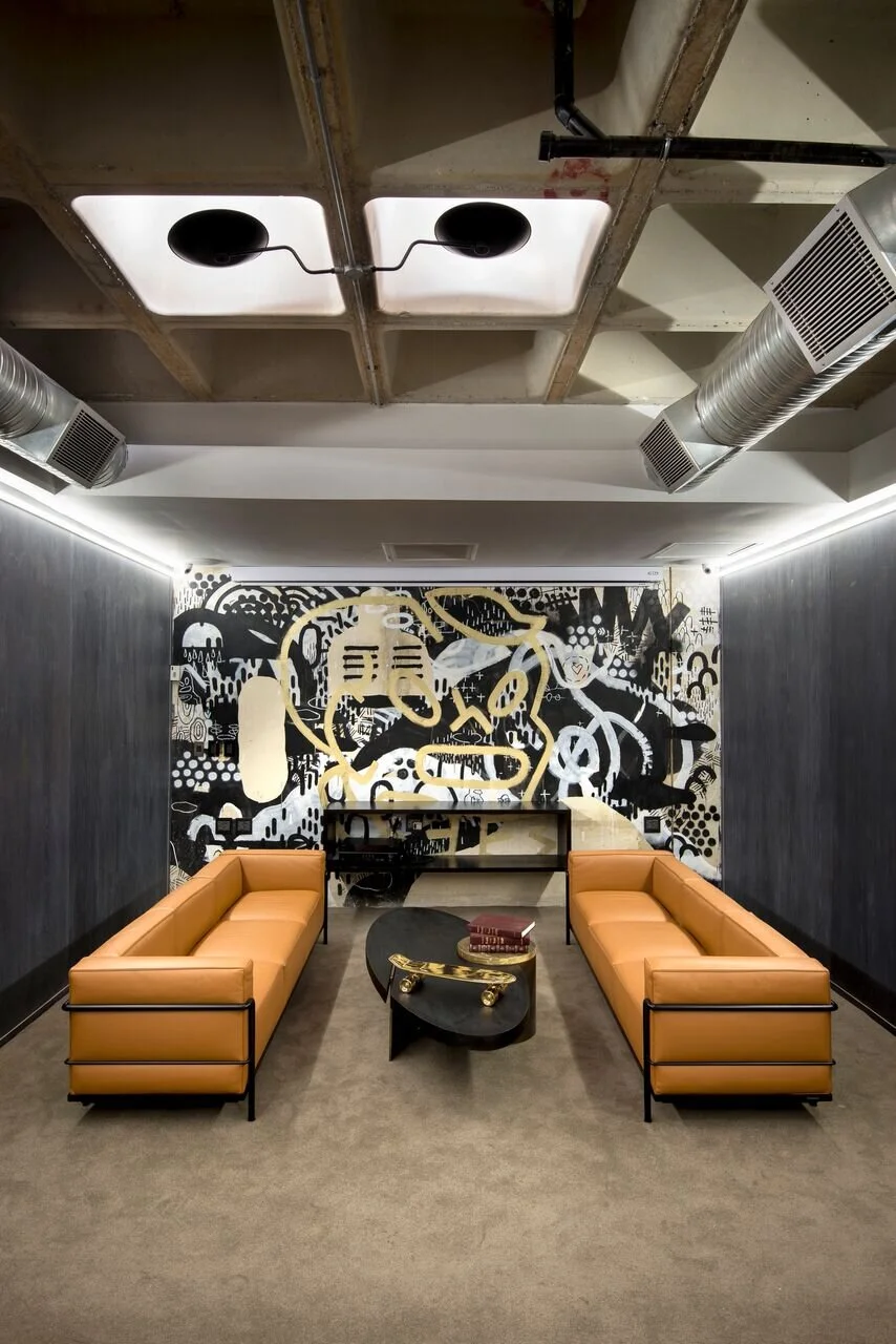 luxe_1084678299.jpg