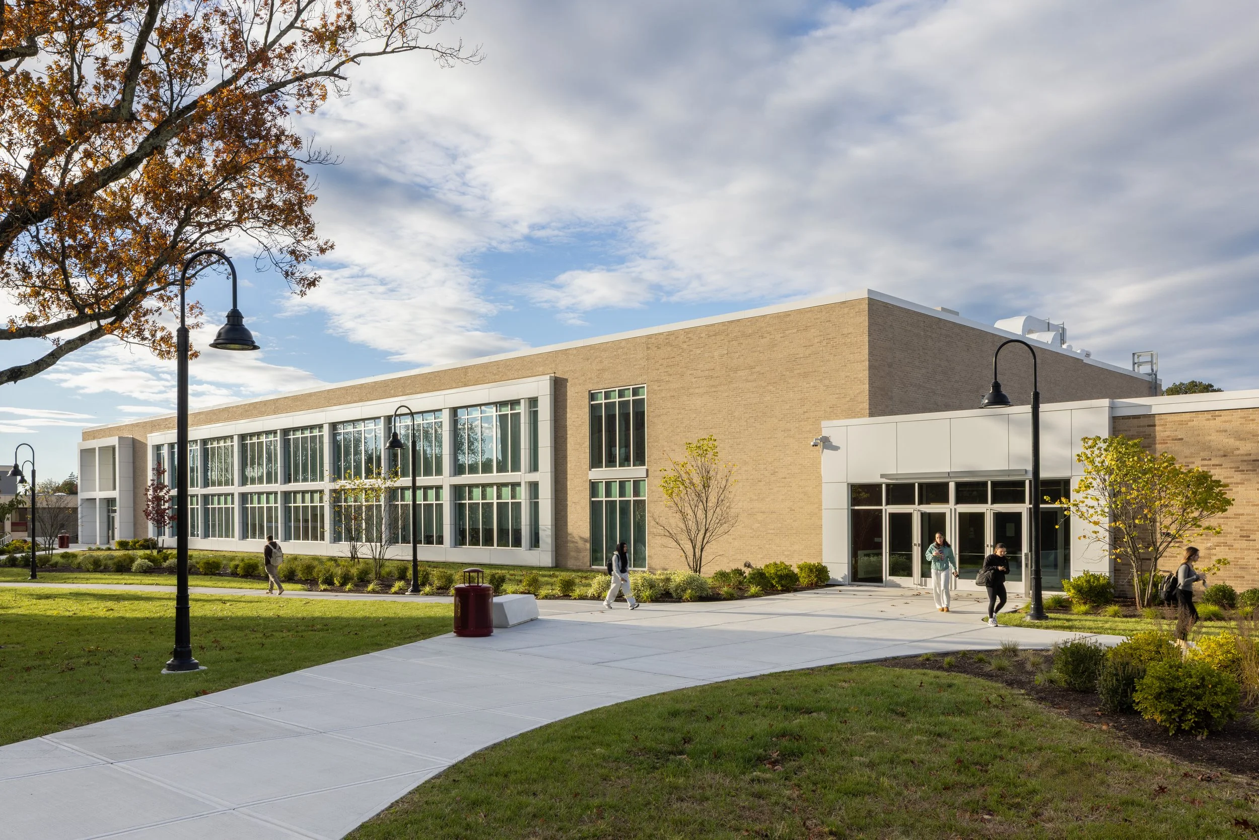 Rhode Island College Clarke Science Center Renovation &amp; Addition