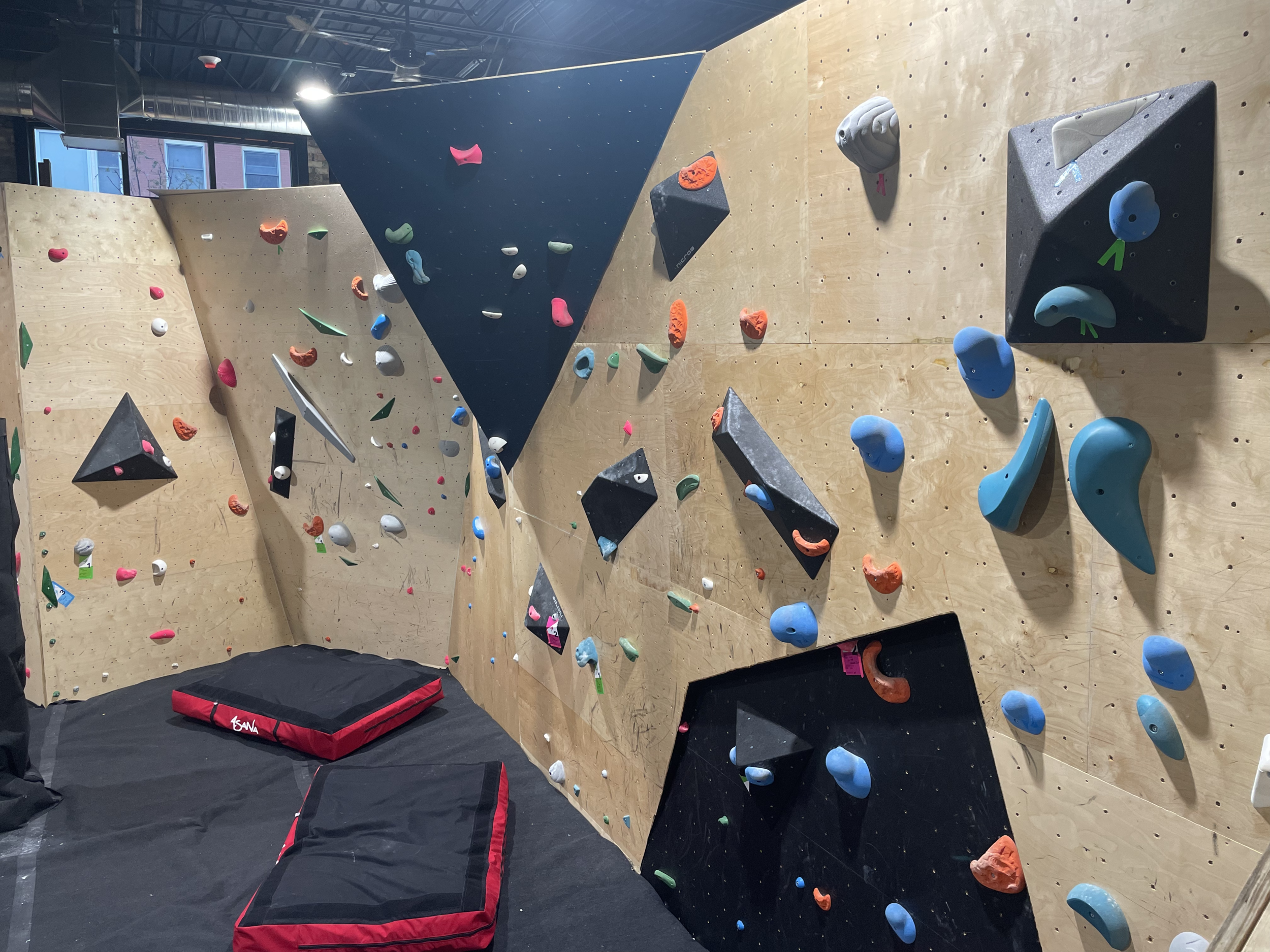 Climbing Gym.png