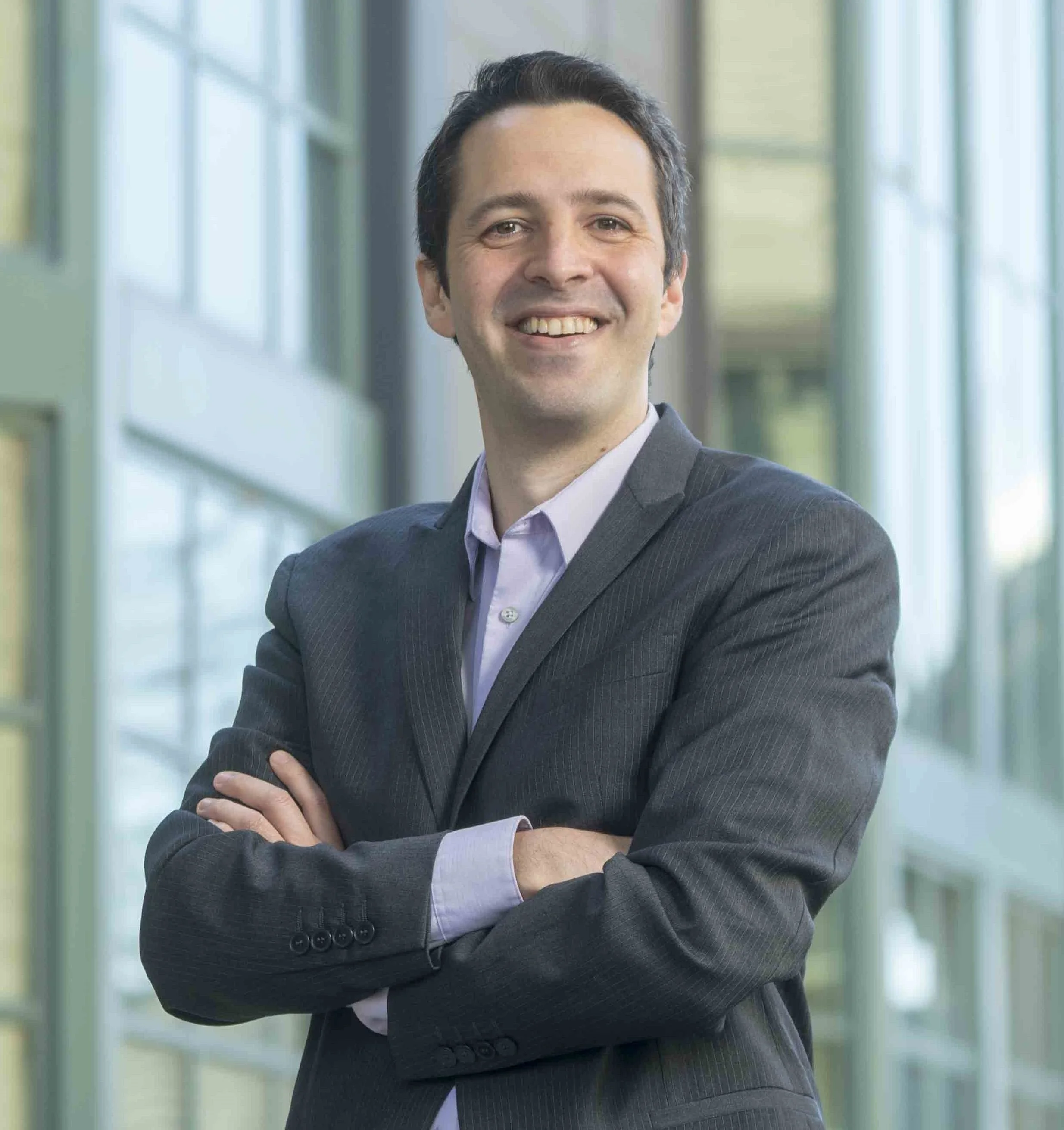 Ricardo Pérez-Truglia (UCLA)