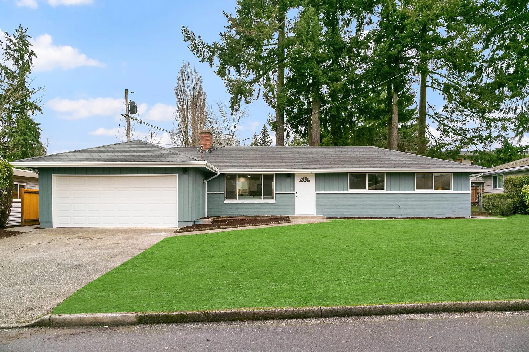 3404 NE 11th PL, Renton, WA 98056 