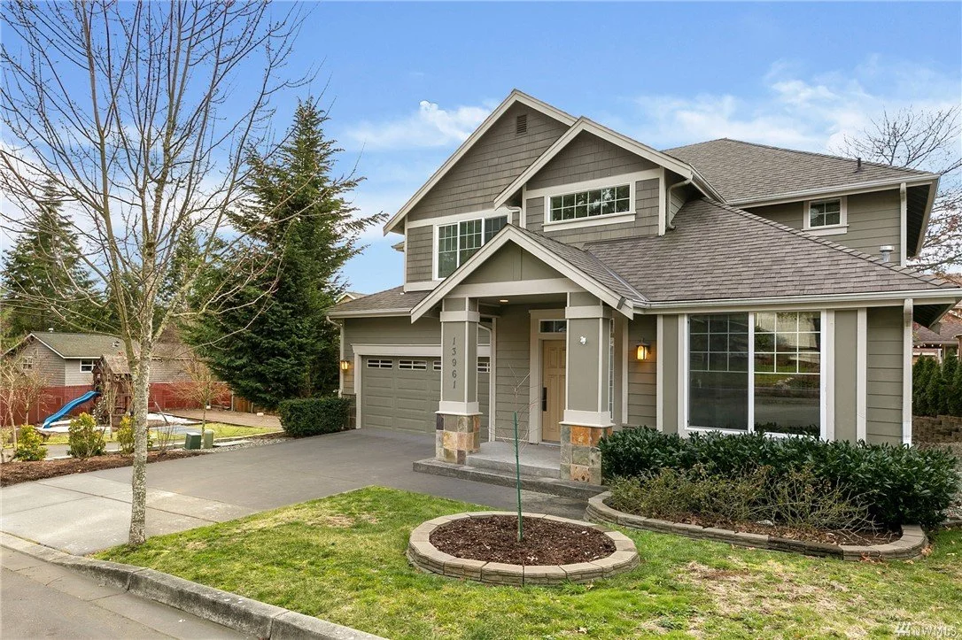 3,570 SqFt | 4 Beds | 2.5 Baths | Sold By: $969K