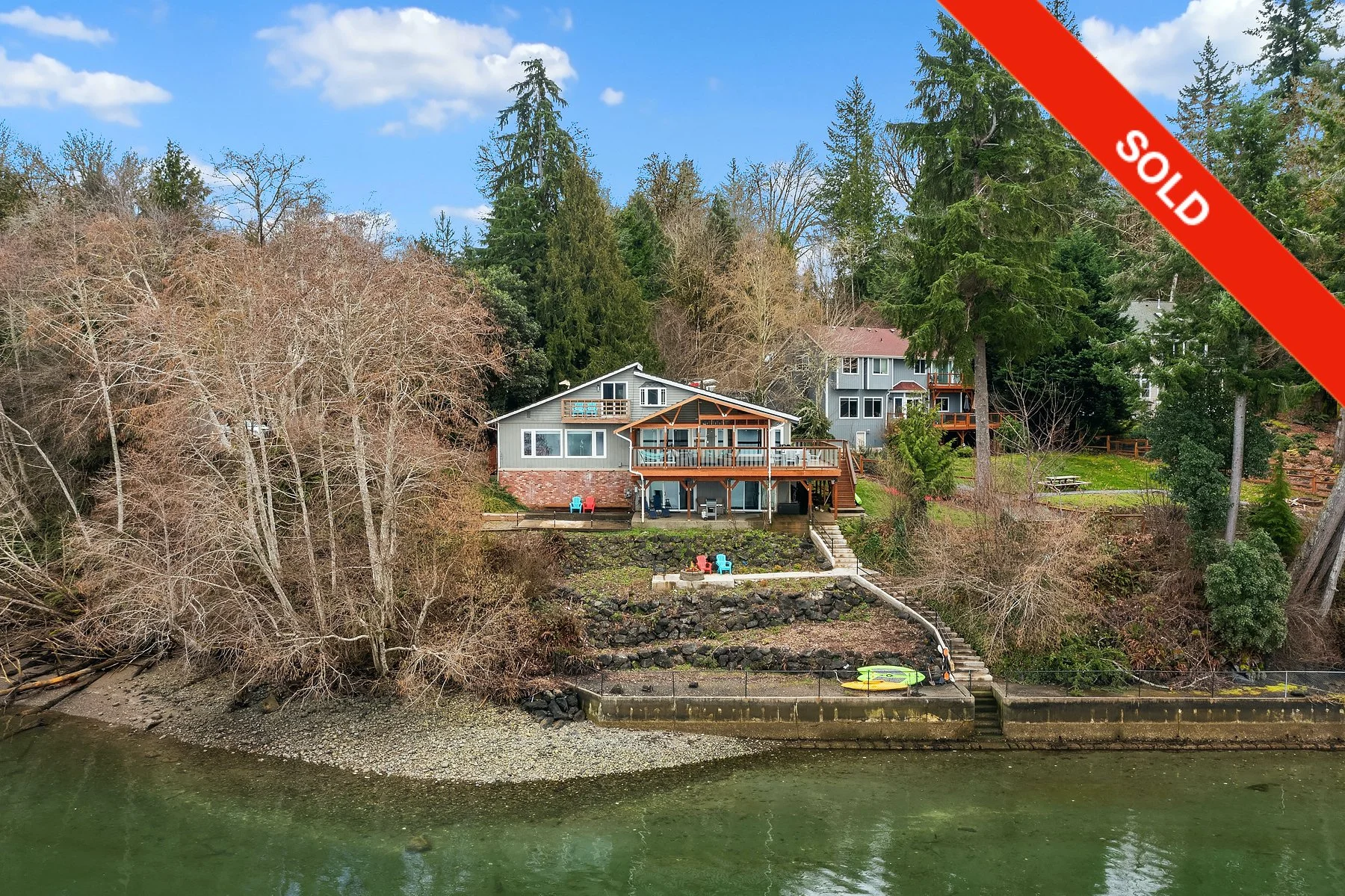 2,889 SqFt | 5 Beds | 2.5 Baths | Sold: $1.375M