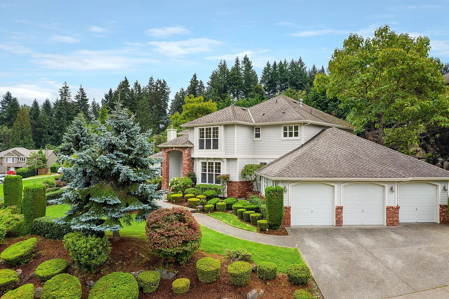 Luxury Home - Renton