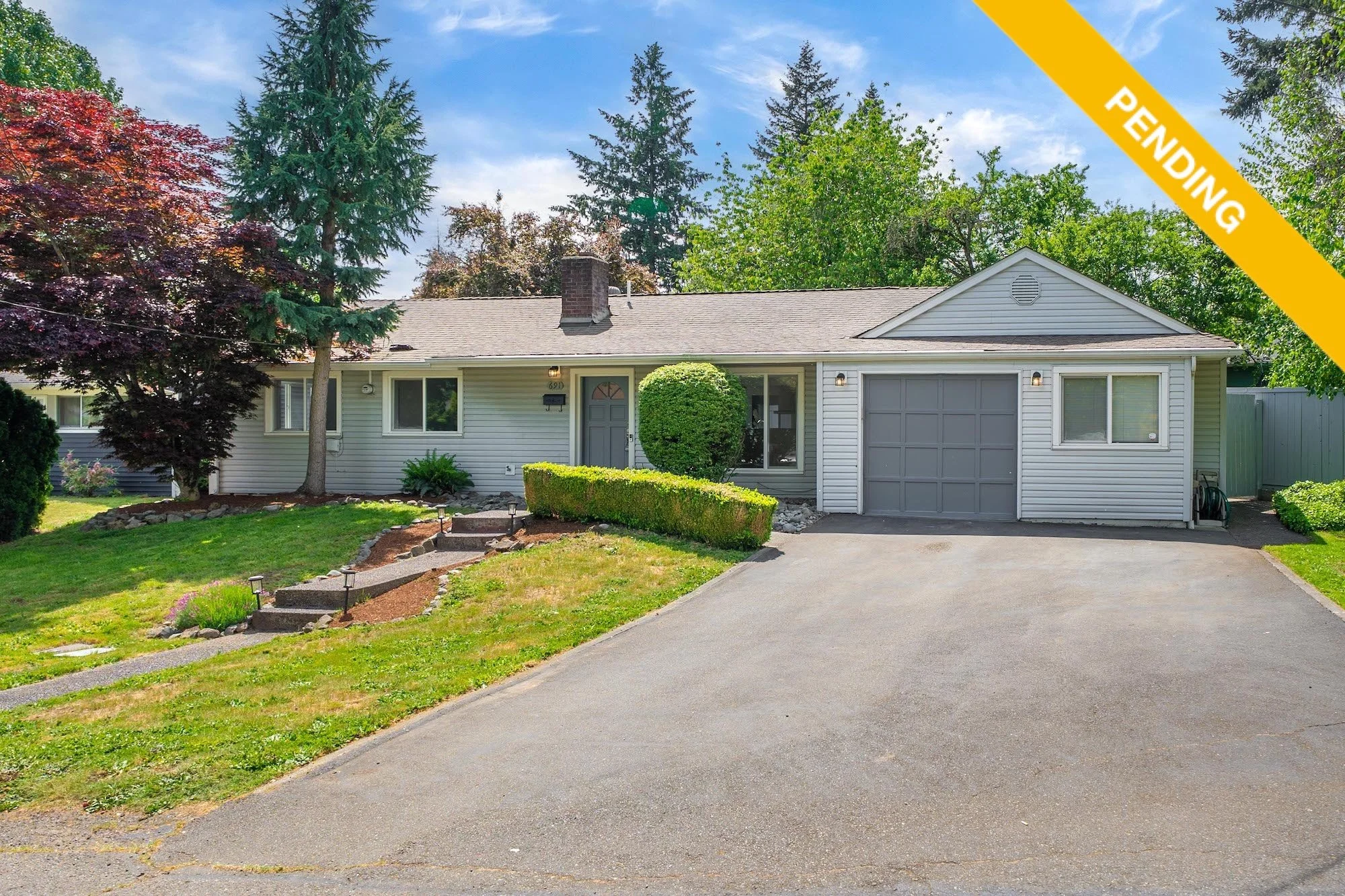 1,456 SqFt | 4 Beds | 1.75 Baths | Pending: $640K
