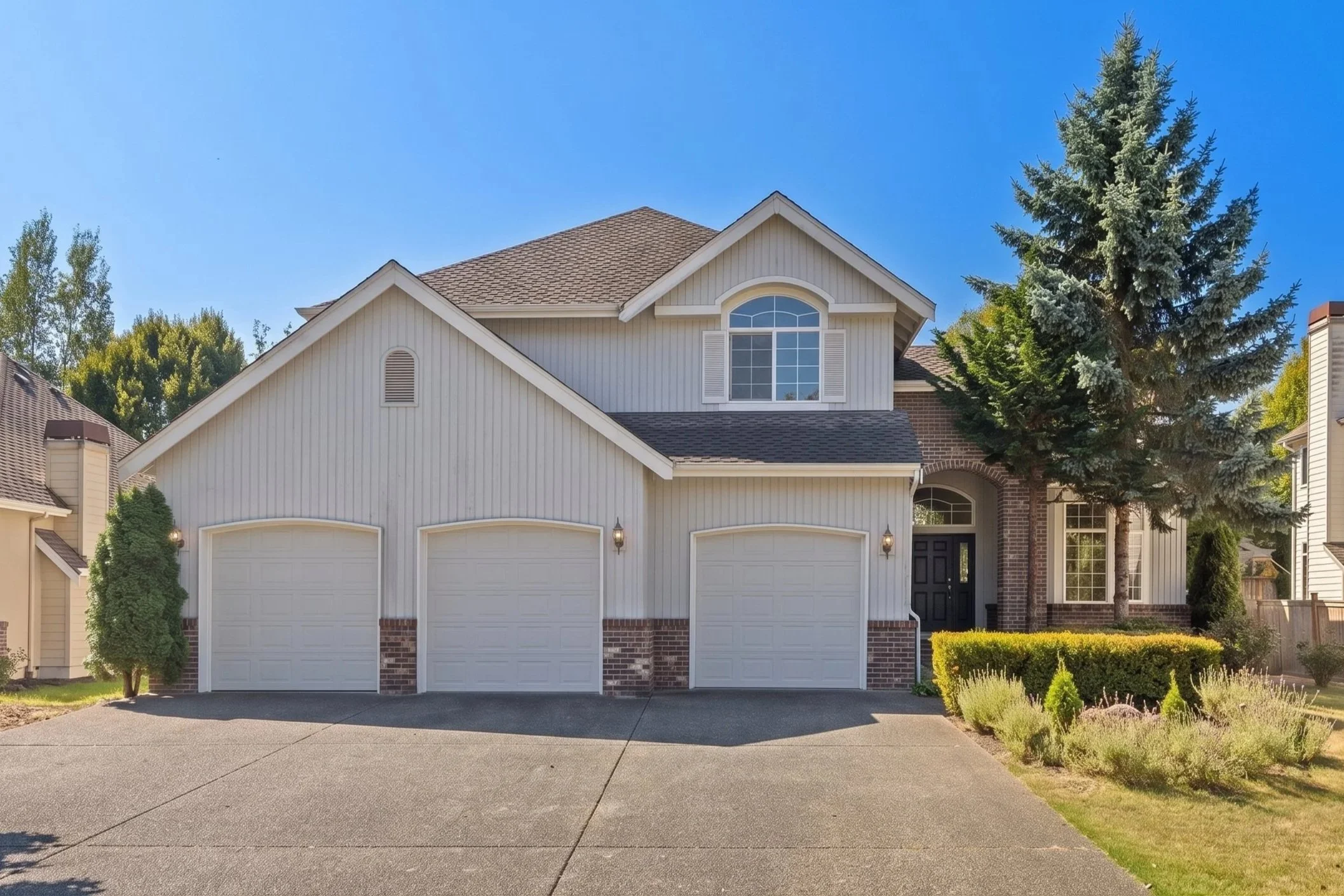 3,060 SqFt | 4 Beds | 3 Baths | Sold By: $1.2M