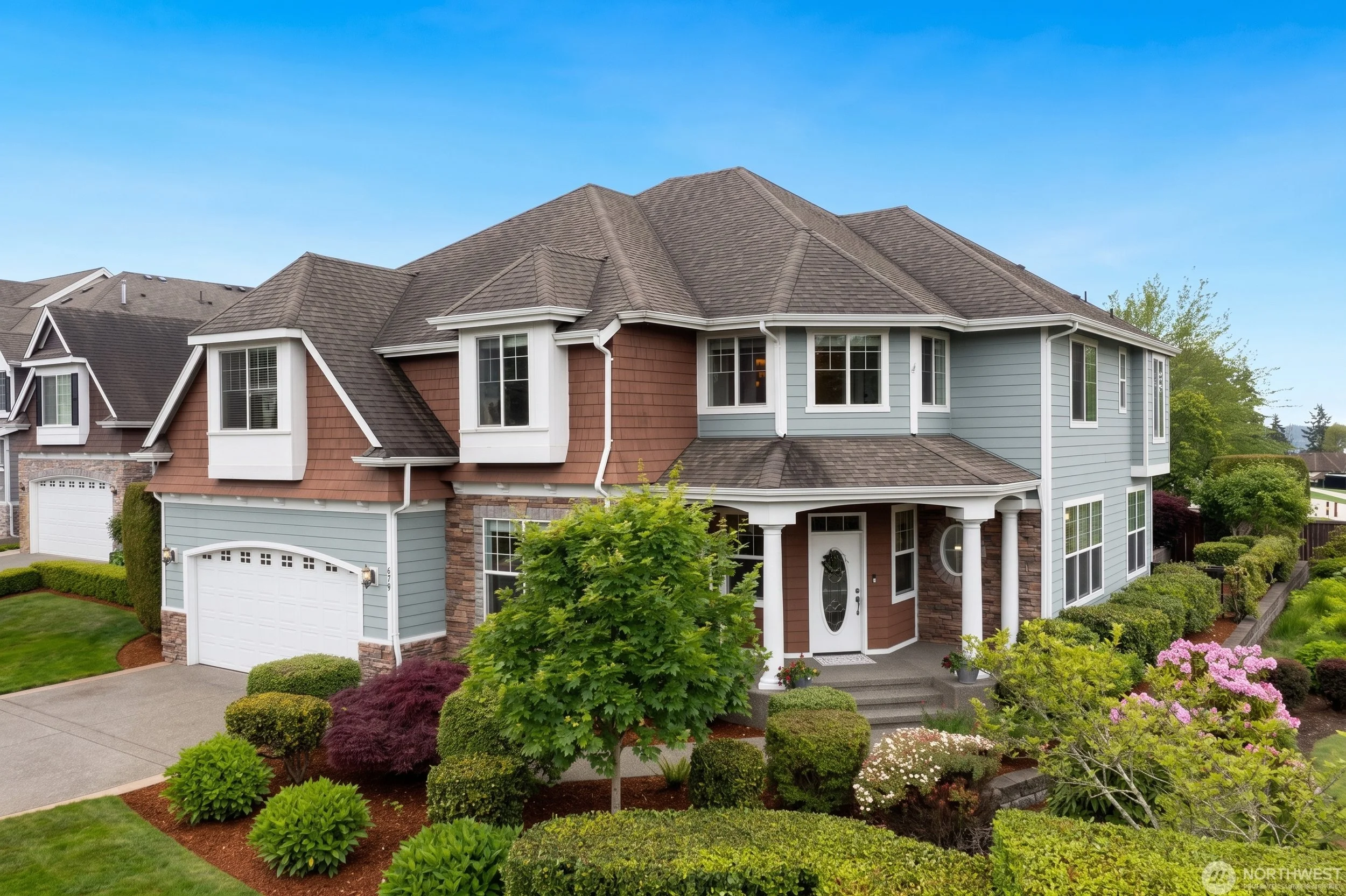 3,590 SqFt | 5 Beds | 2.5 Baths | Sold By: $1.25M