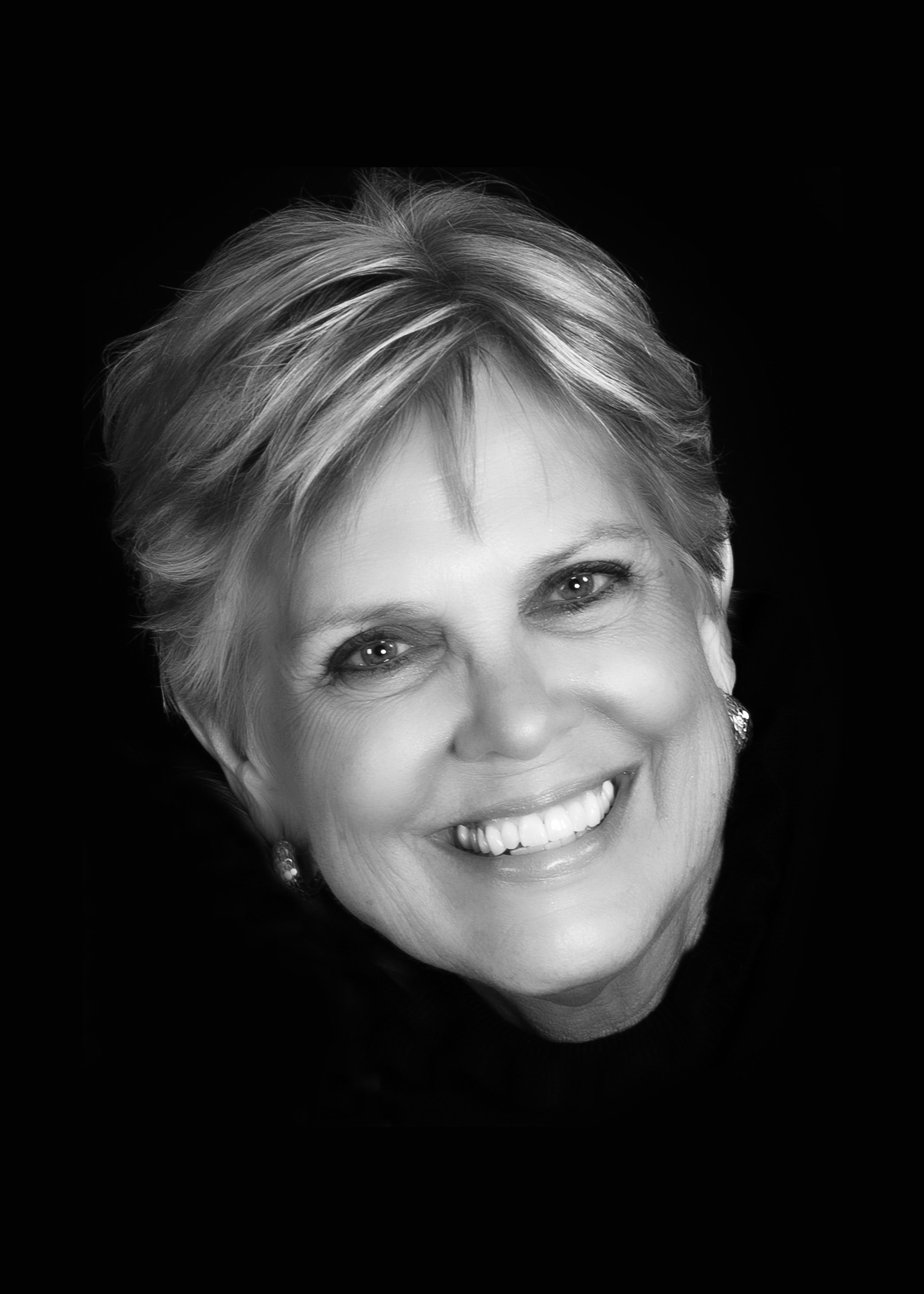 Artist Linda Reymore