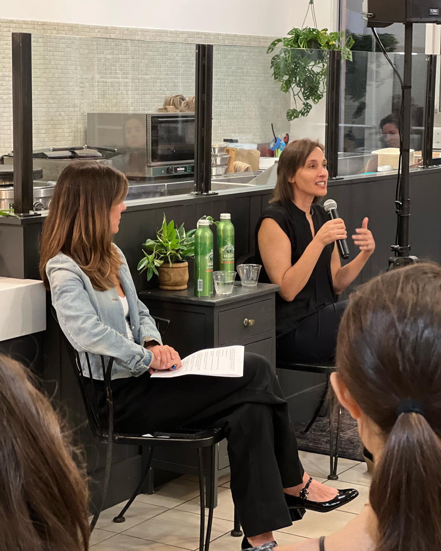 Great women, great conversation, great tips &amp; tricks for feeding our kids from Jane Black @pressurecook_fm, delicious food from @chaiatacos and some healthy pours of #roseallday🍾. Plus a nice donation to @wckitchen.

We filled the pitcher. 

Tha