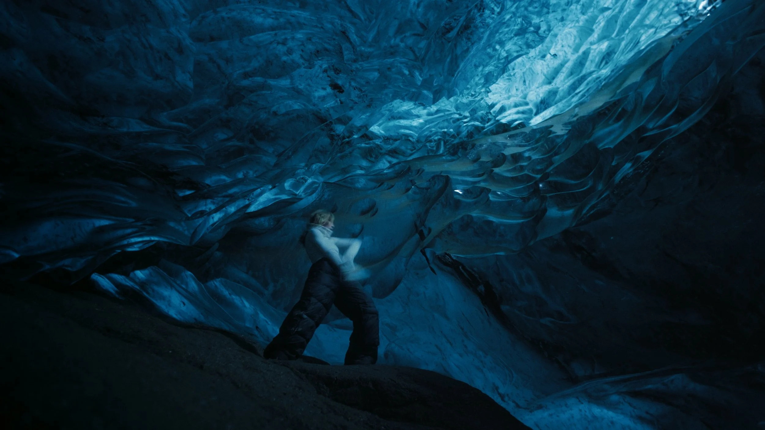 ARTBAT - IN YOUR ARMS