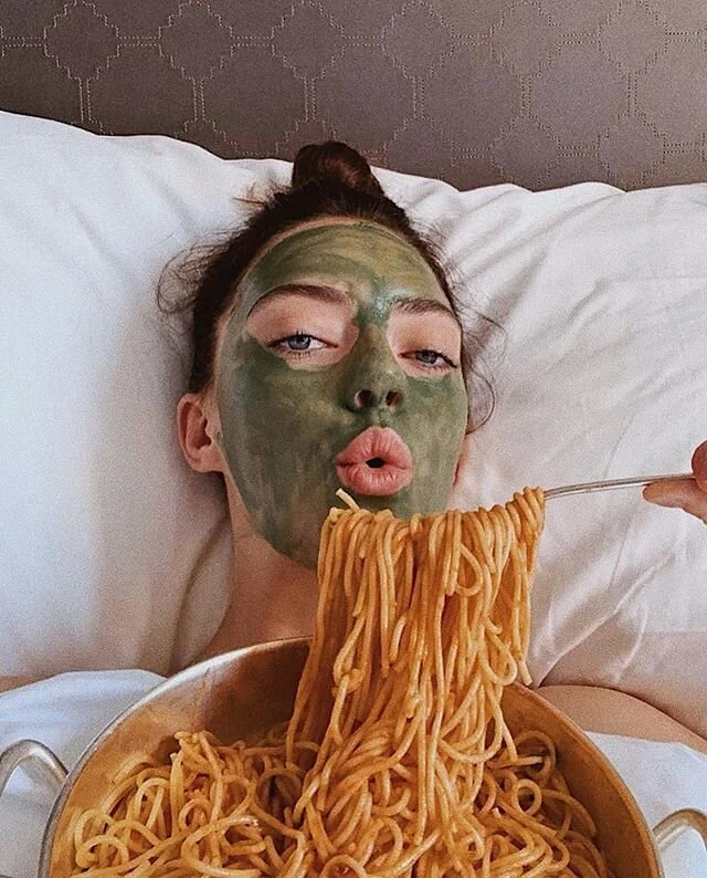 a quarantine look by @pyperamerica 🍝 | #wruwinspo