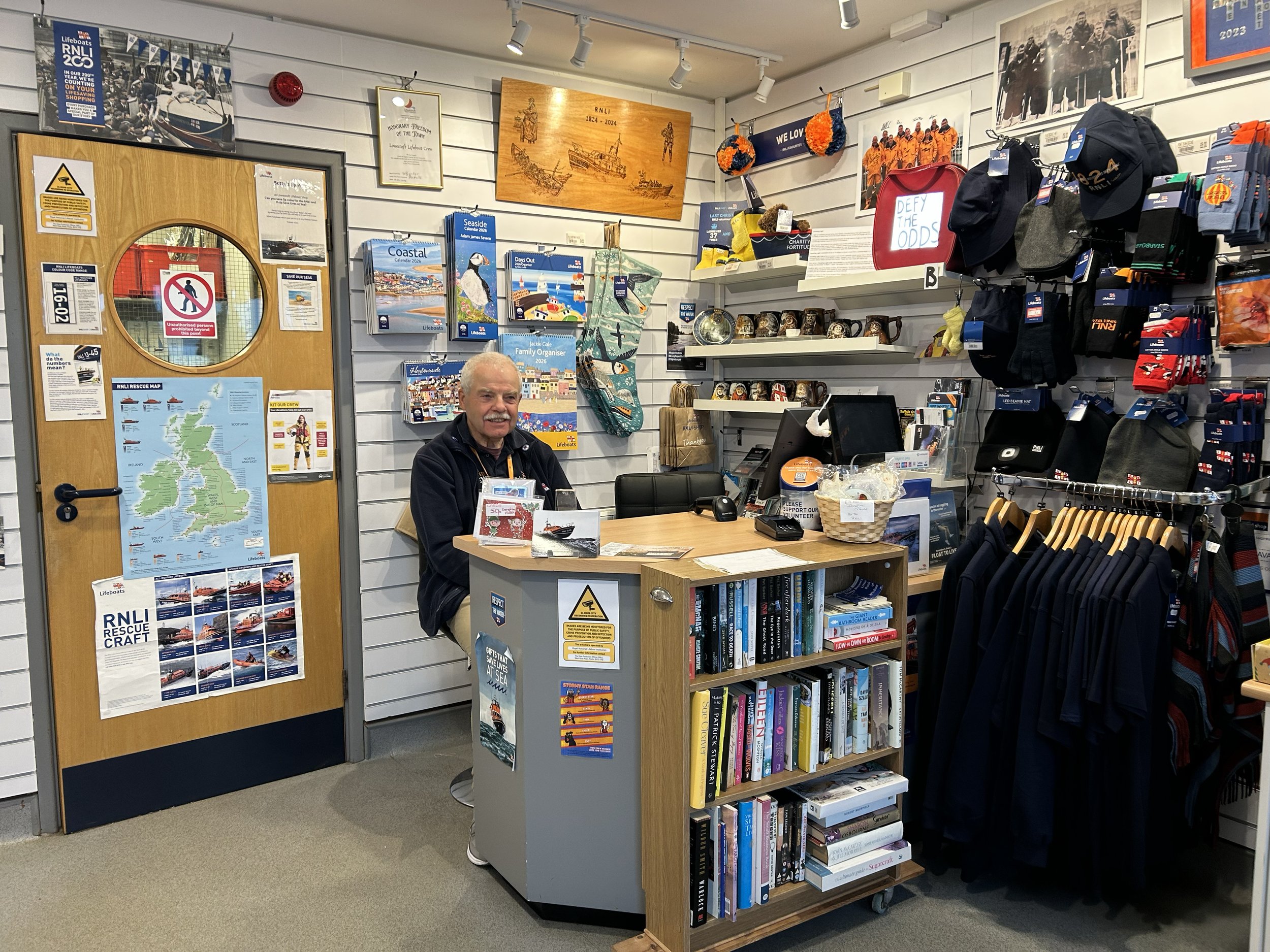 Travelling Light trail5.jpg