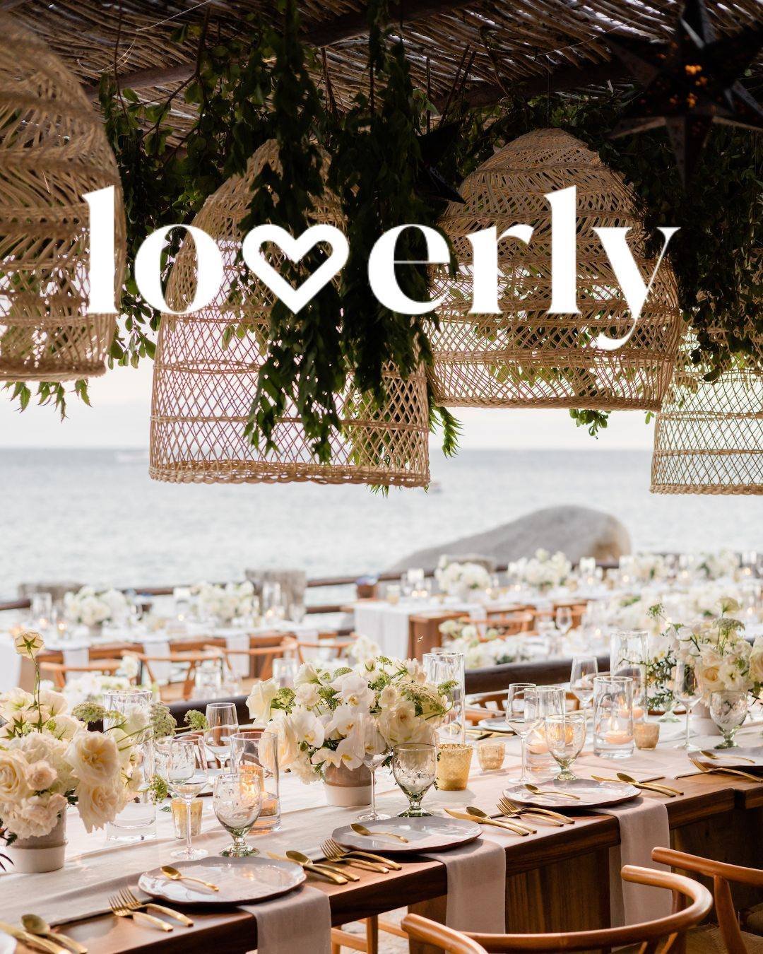 Guests enjoyed cliff-side dining on the Los Cabos coast for this modern wedding at the Waldorf Astoria 🐚 🌾  We're thrilled to have placed @la76photography on @loverly where you can see the perfectly captured details of this stunning day live in the