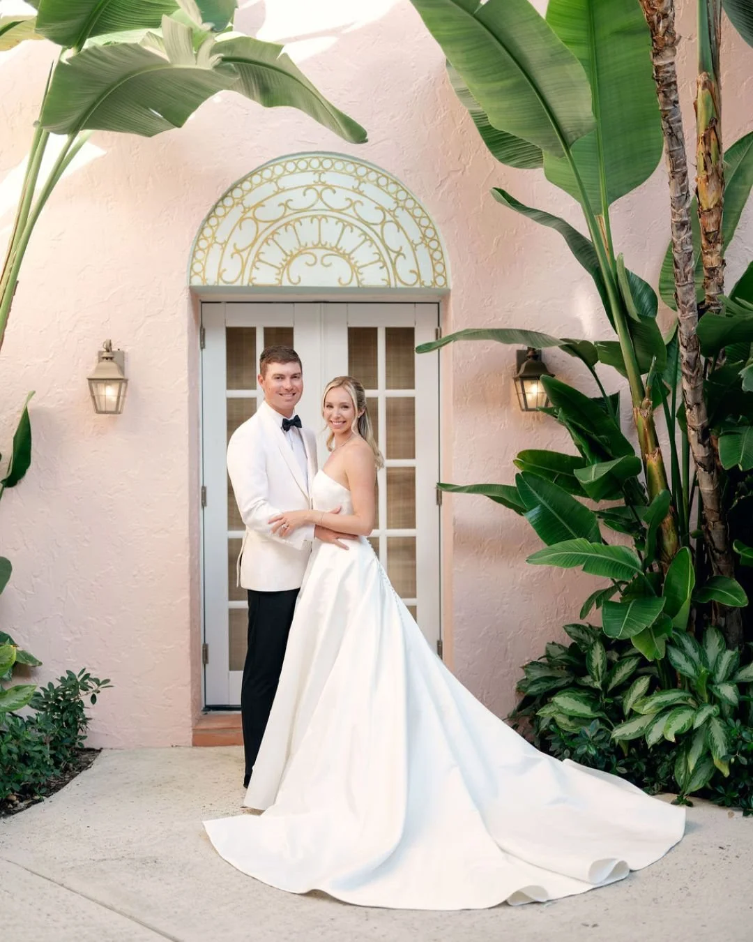 ben-griffin-and-dana-myeroff-wedding-000.jpg