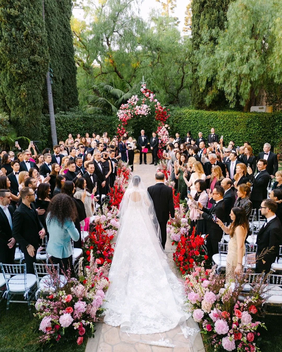 beibei-ding-and-wei-koh-wedding-on-elle-magazine-be-inspired-pr-4.jpg